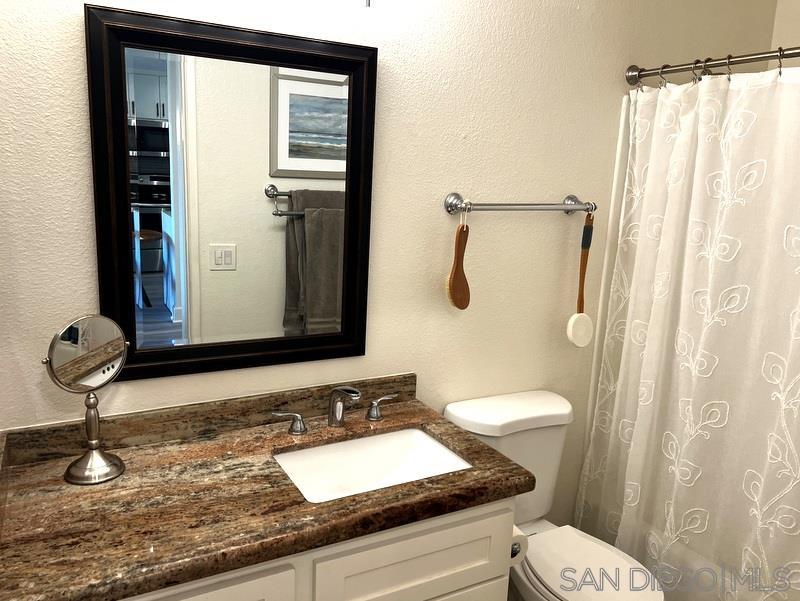 Detail Gallery Image 17 of 30 For 6350  Genesee Ave.  #316,  San Diego,  CA 92122 - 2 Beds | 2 Baths