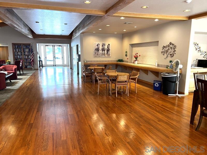 Detail Gallery Image 24 of 30 For 6350  Genesee Ave.  #316,  San Diego,  CA 92122 - 2 Beds | 2 Baths