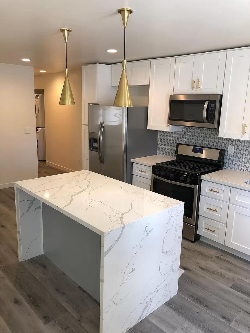 Detail Gallery Image 12 of 14 For 5280  Manhasset Dr, San Diego,  CA 92115 - – Beds | – Baths