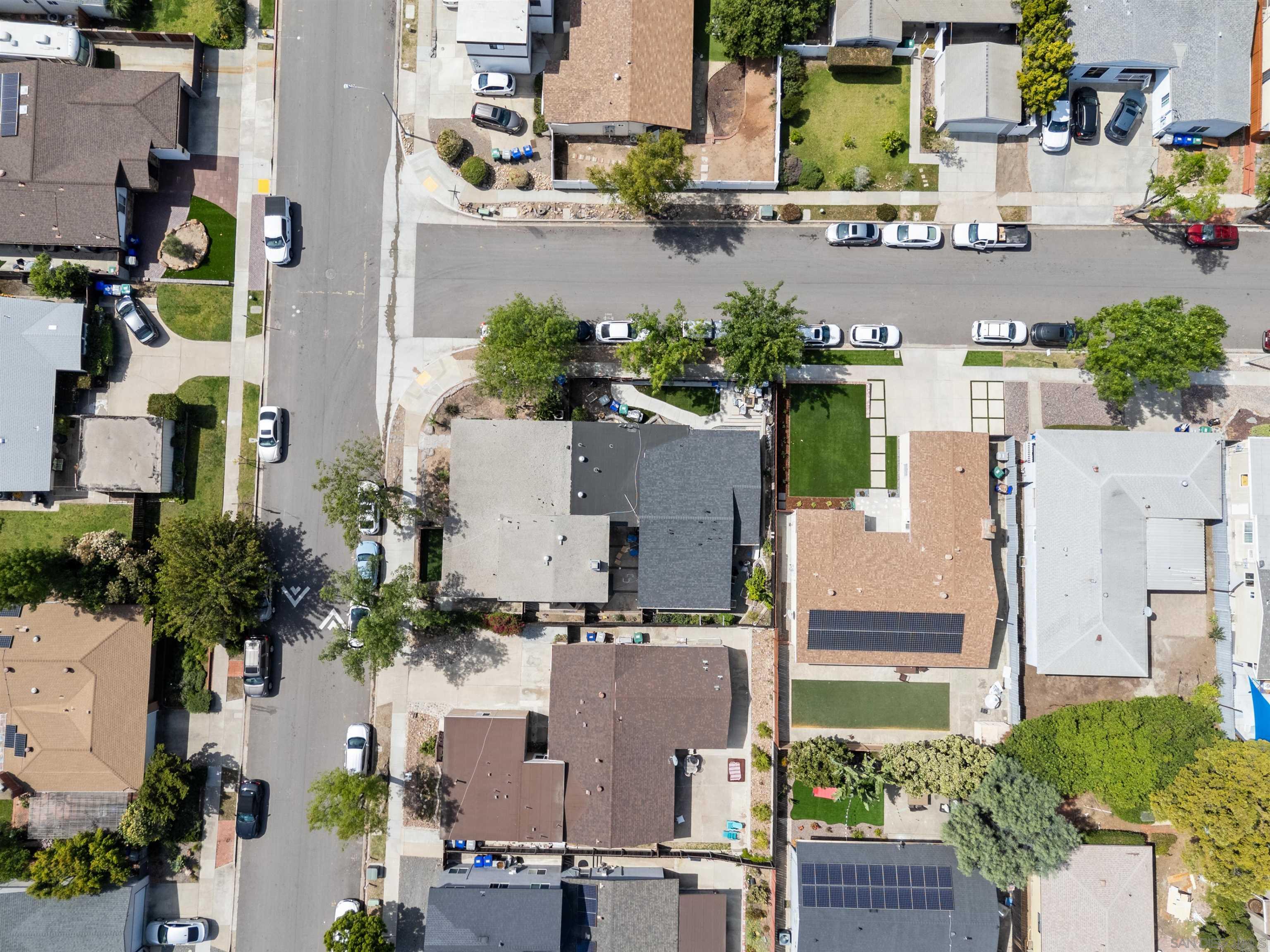 Detail Gallery Image 3 of 14 For 5280  Manhasset Dr, San Diego,  CA 92115 - – Beds | – Baths