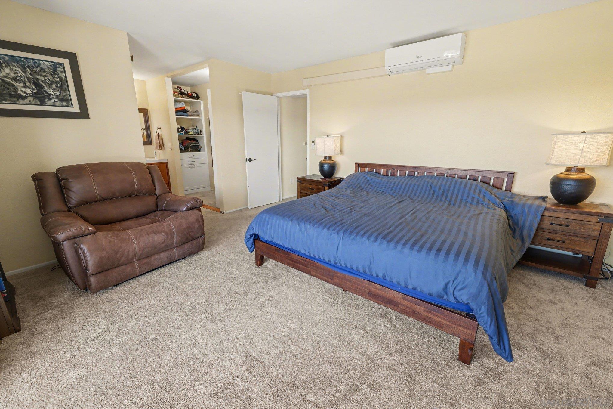 Detail Gallery Image 11 of 21 For 2345  Altisma  a,  Carlsbad,  CA 92009 - 2 Beds | 2/1 Baths