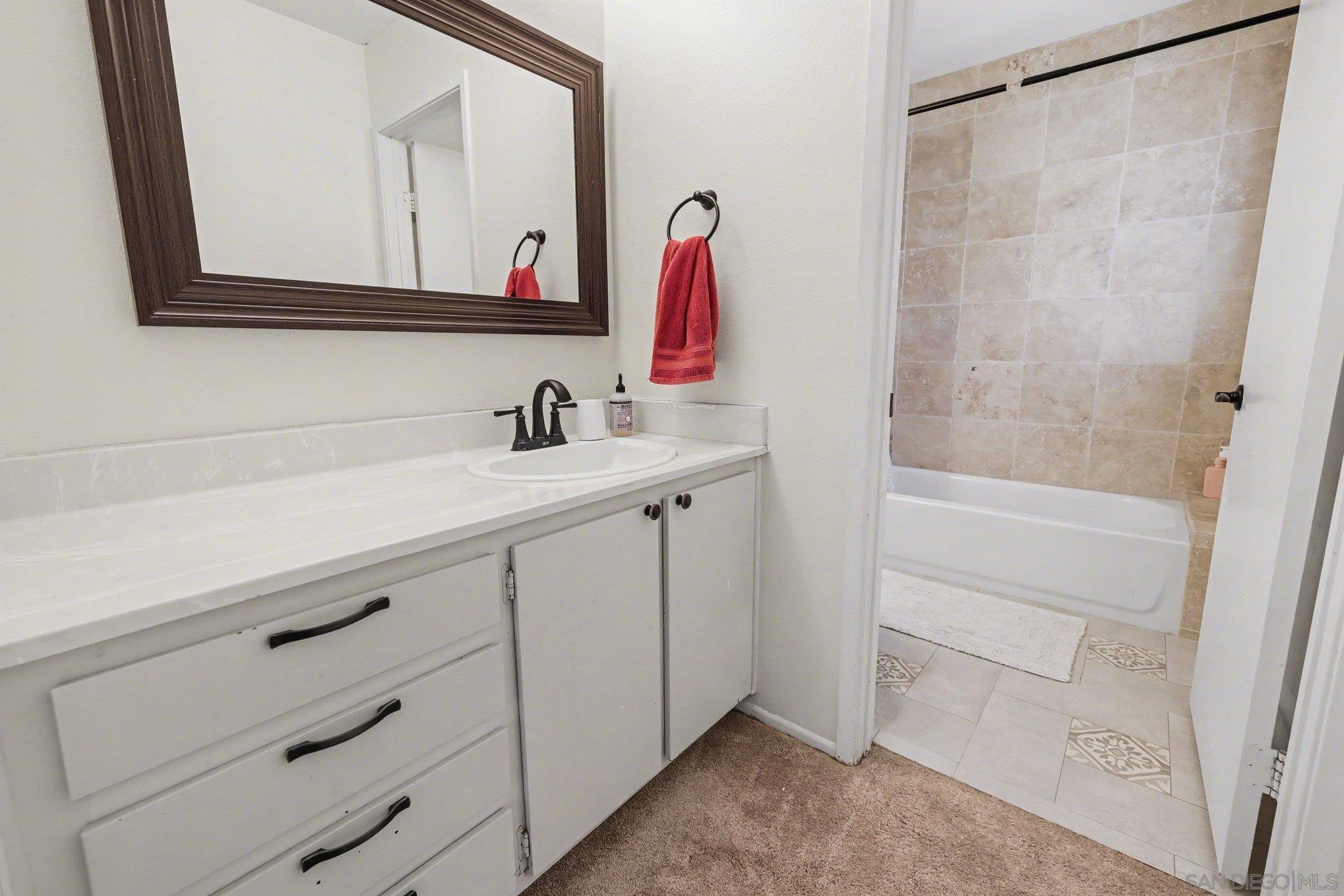 Detail Gallery Image 17 of 21 For 2345  Altisma  a,  Carlsbad,  CA 92009 - 2 Beds | 2/1 Baths