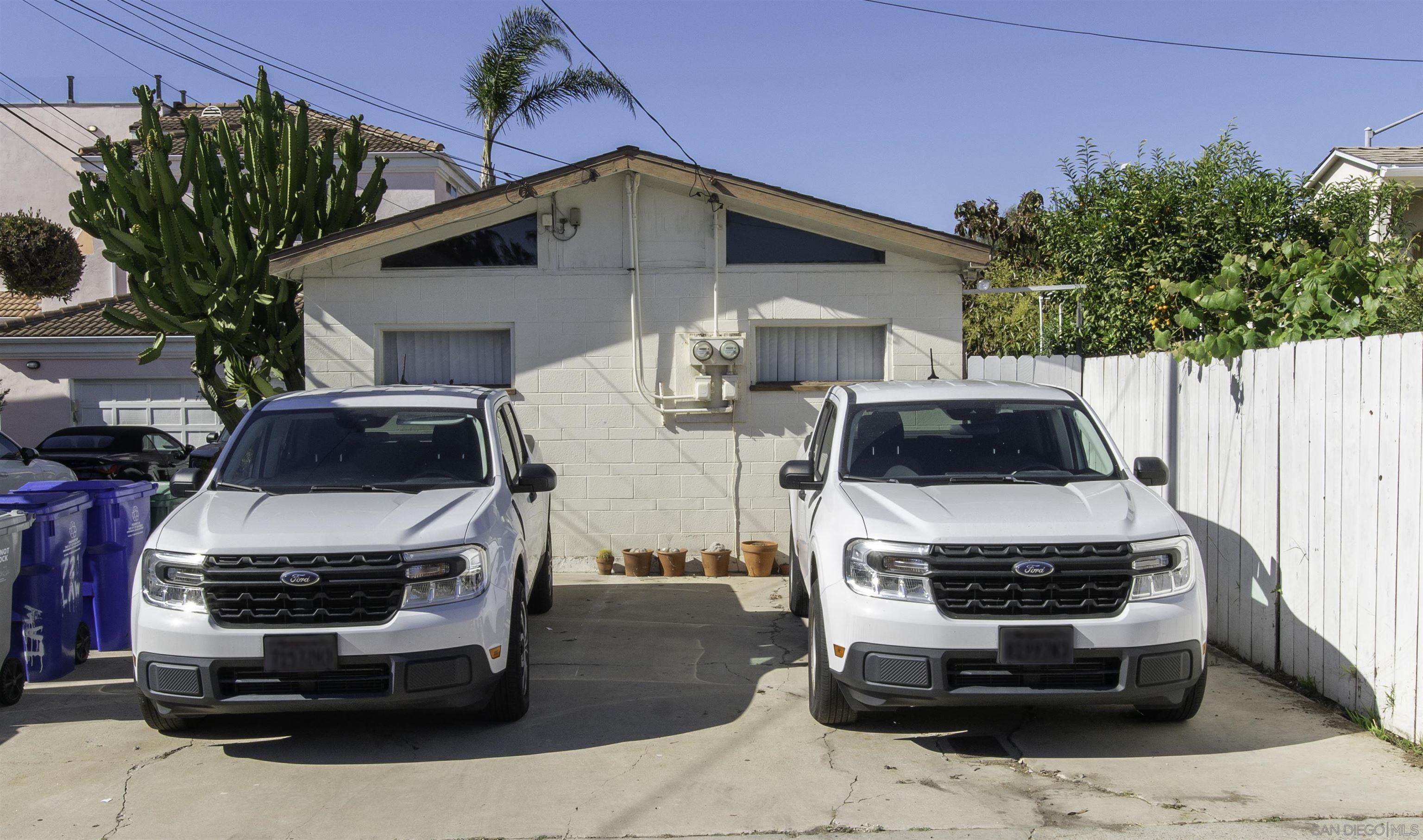 Detail Gallery Image 10 of 27 For 721-23  Law St, San Diego,  CA 92109 - – Beds | – Baths