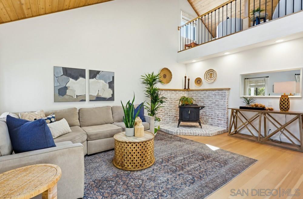 Detail Gallery Image 14 of 75 For 4335  Coronado Avenue, San Diego,  CA 92107 - 4 Beds | 3 Baths