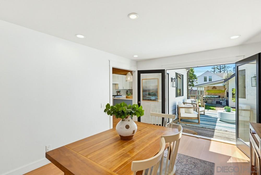 Detail Gallery Image 17 of 75 For 4335  Coronado Avenue, San Diego,  CA 92107 - 4 Beds | 3 Baths