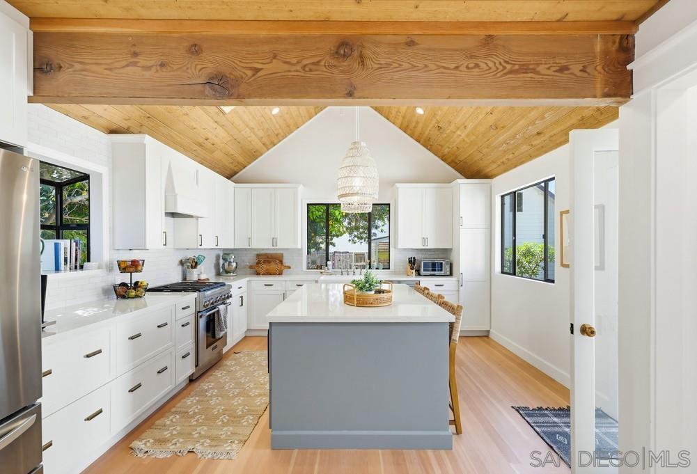 Detail Gallery Image 27 of 75 For 4335  Coronado Avenue, San Diego,  CA 92107 - 4 Beds | 3 Baths