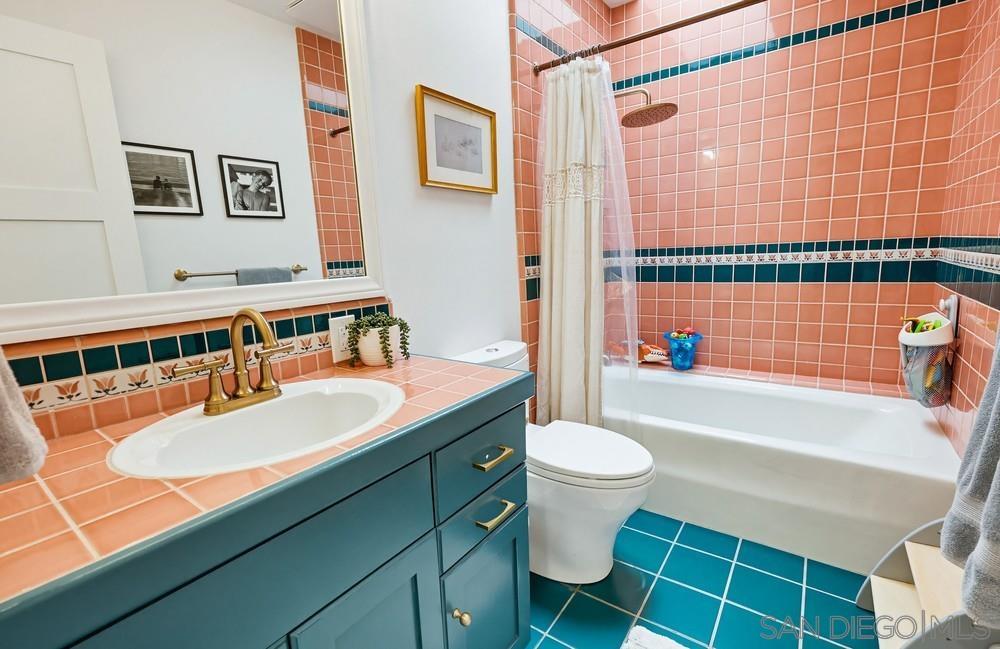 Detail Gallery Image 46 of 75 For 4335  Coronado Avenue, San Diego,  CA 92107 - 4 Beds | 3 Baths