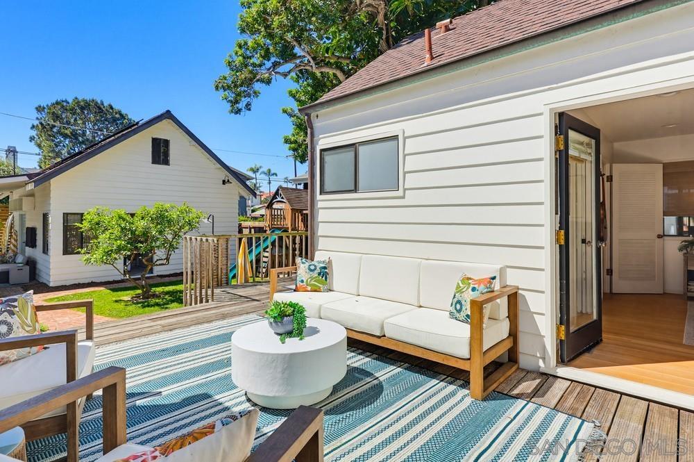 Detail Gallery Image 60 of 75 For 4335  Coronado Avenue, San Diego,  CA 92107 - 4 Beds | 3 Baths