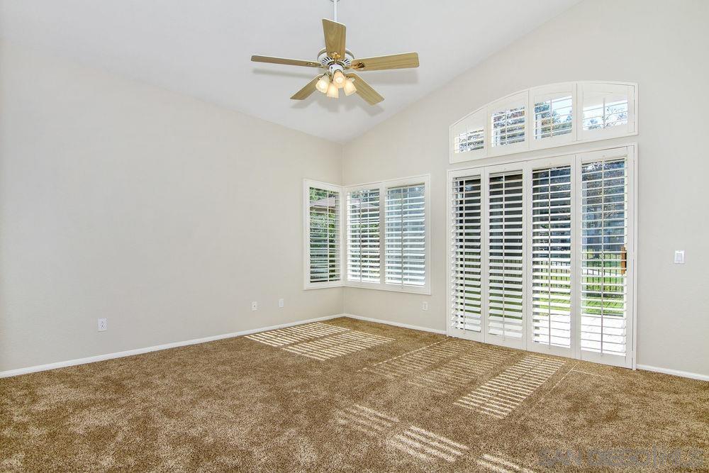 Detail Gallery Image 12 of 29 For 5205  Caminito Exquisito, San Diego,  CA 92130 - 4 Beds | 3 Baths