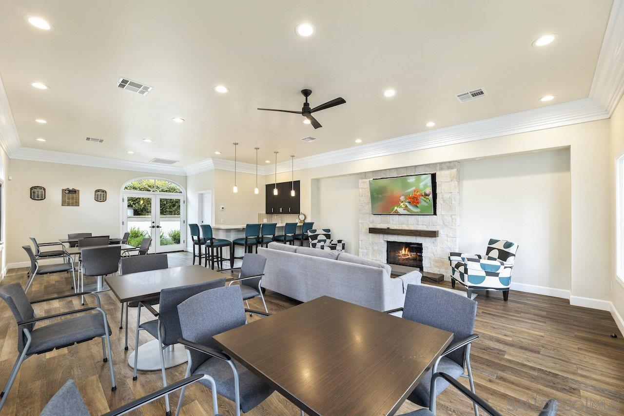 Detail Gallery Image 28 of 29 For 5205  Caminito Exquisito, San Diego,  CA 92130 - 4 Beds | 3 Baths