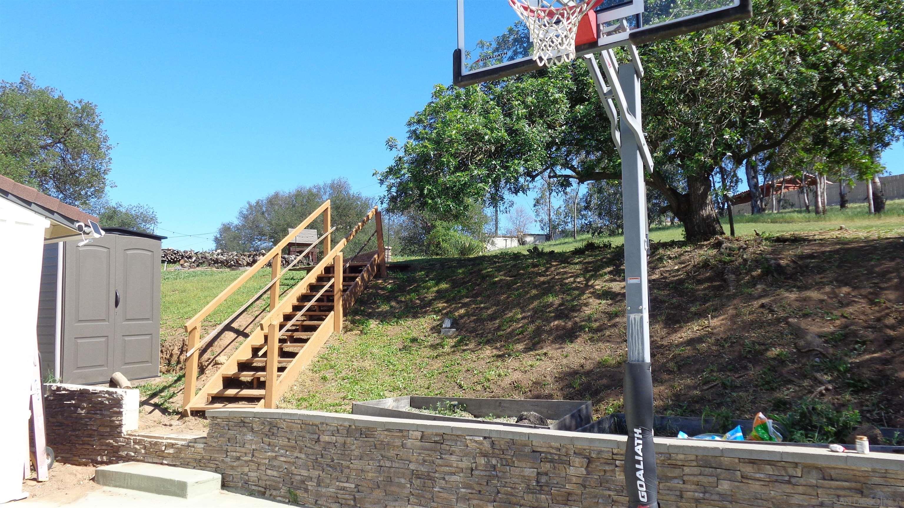 Detail Gallery Image 5 of 33 For 29681  Miller, Valley Center,  CA 92082 - 4 Beds | 2 Baths