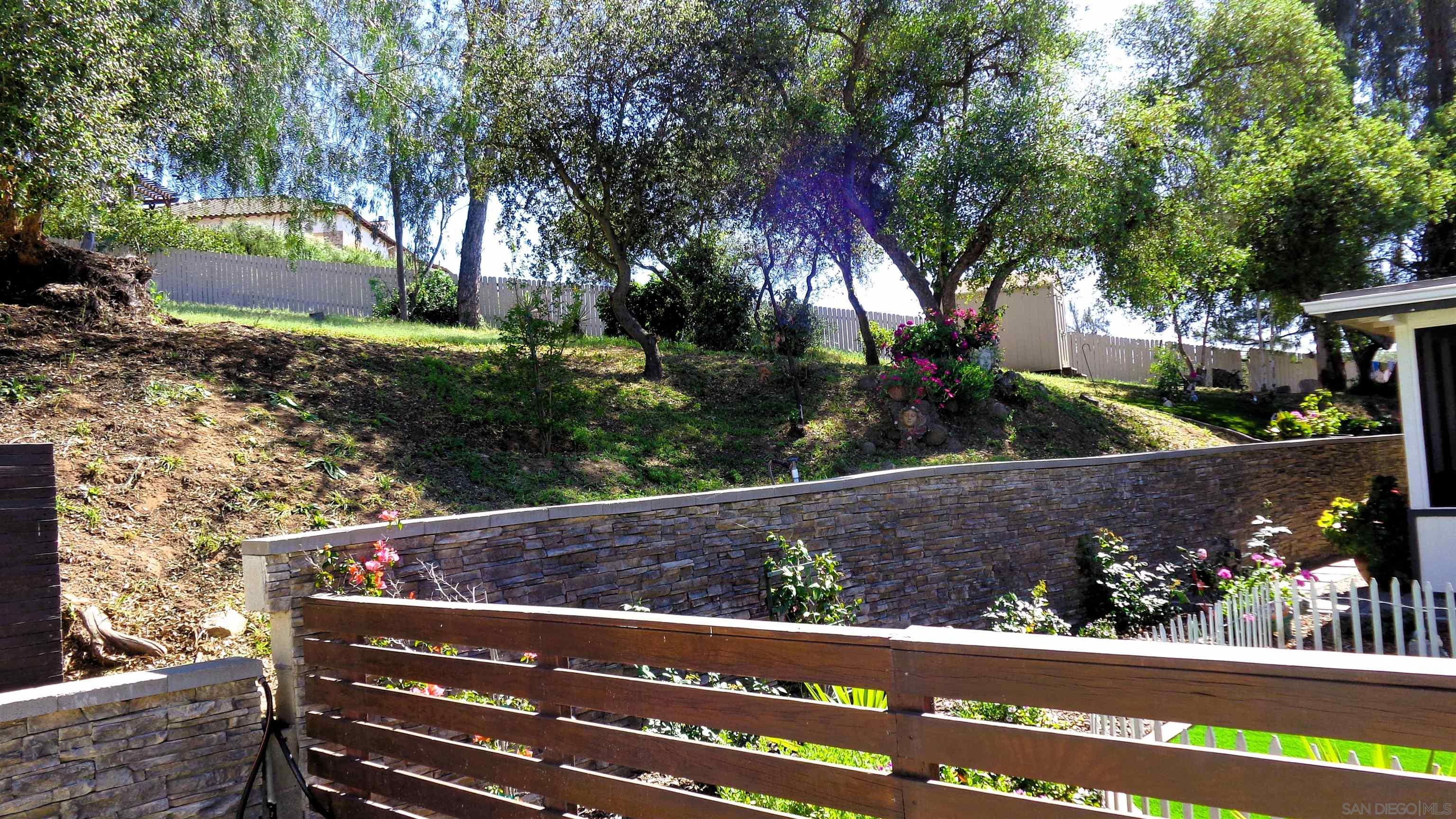 Detail Gallery Image 6 of 33 For 29681  Miller, Valley Center,  CA 92082 - 4 Beds | 2 Baths