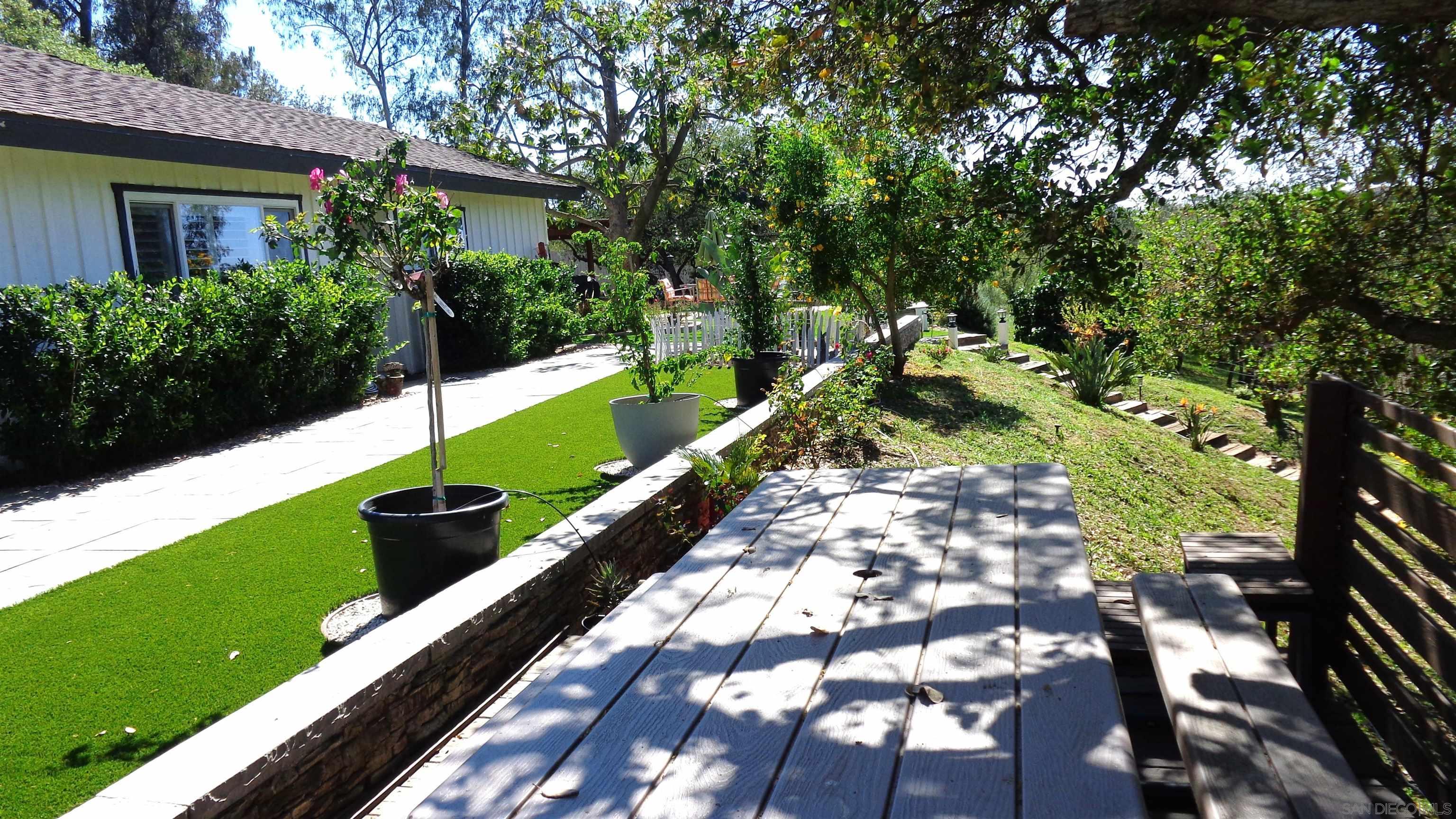 Detail Gallery Image 9 of 33 For 29681  Miller, Valley Center,  CA 92082 - 4 Beds | 2 Baths