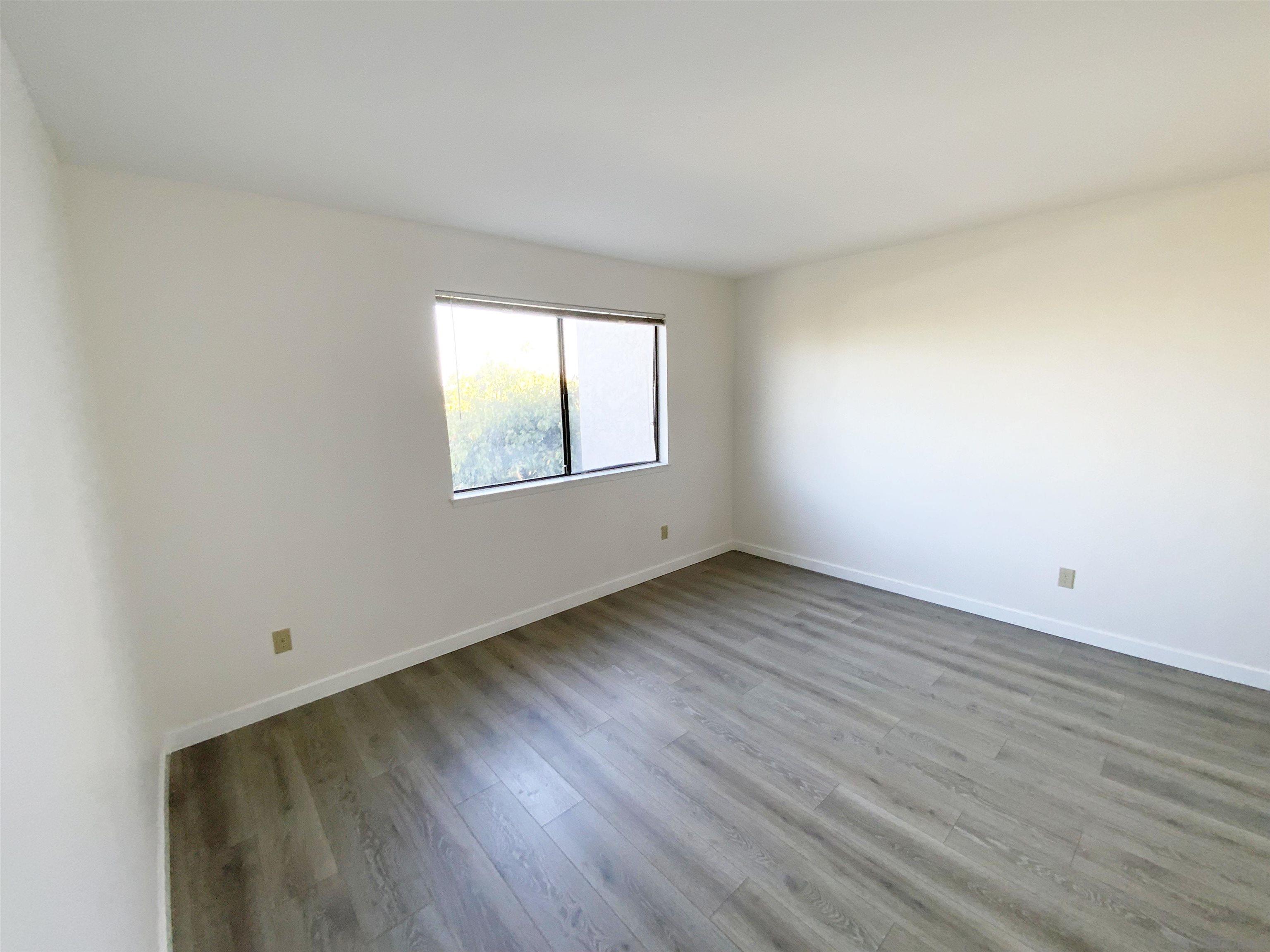 Detail Gallery Image 14 of 23 For 80  Kingston, Coronado,  CA 92118 - 3 Beds | 2 Baths