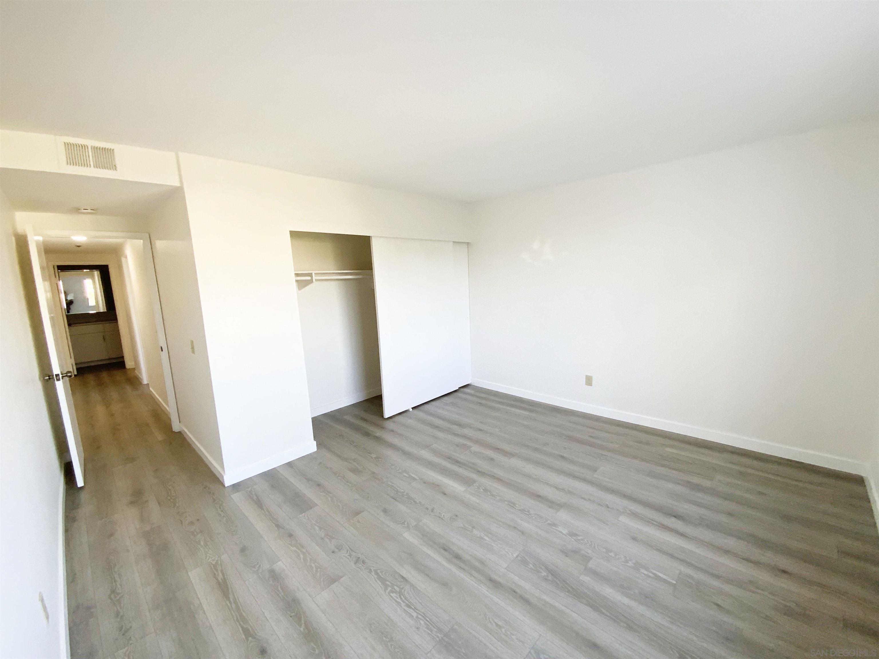 Detail Gallery Image 15 of 23 For 80  Kingston, Coronado,  CA 92118 - 3 Beds | 2 Baths