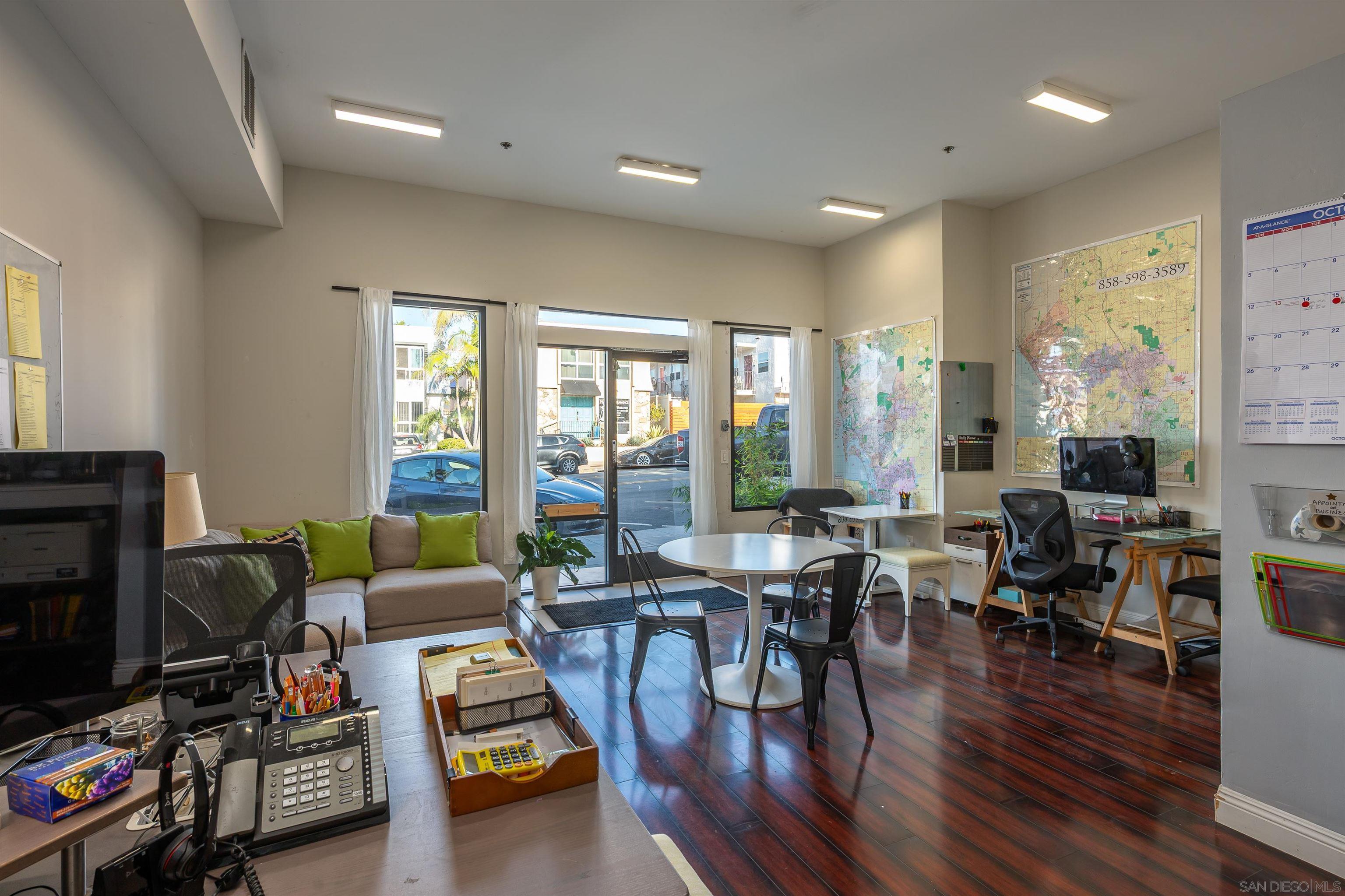 Detail Gallery Image 2 of 10 For 4741  Point Loma Ave, San Diego,  CA 92107 - – Beds | – Baths