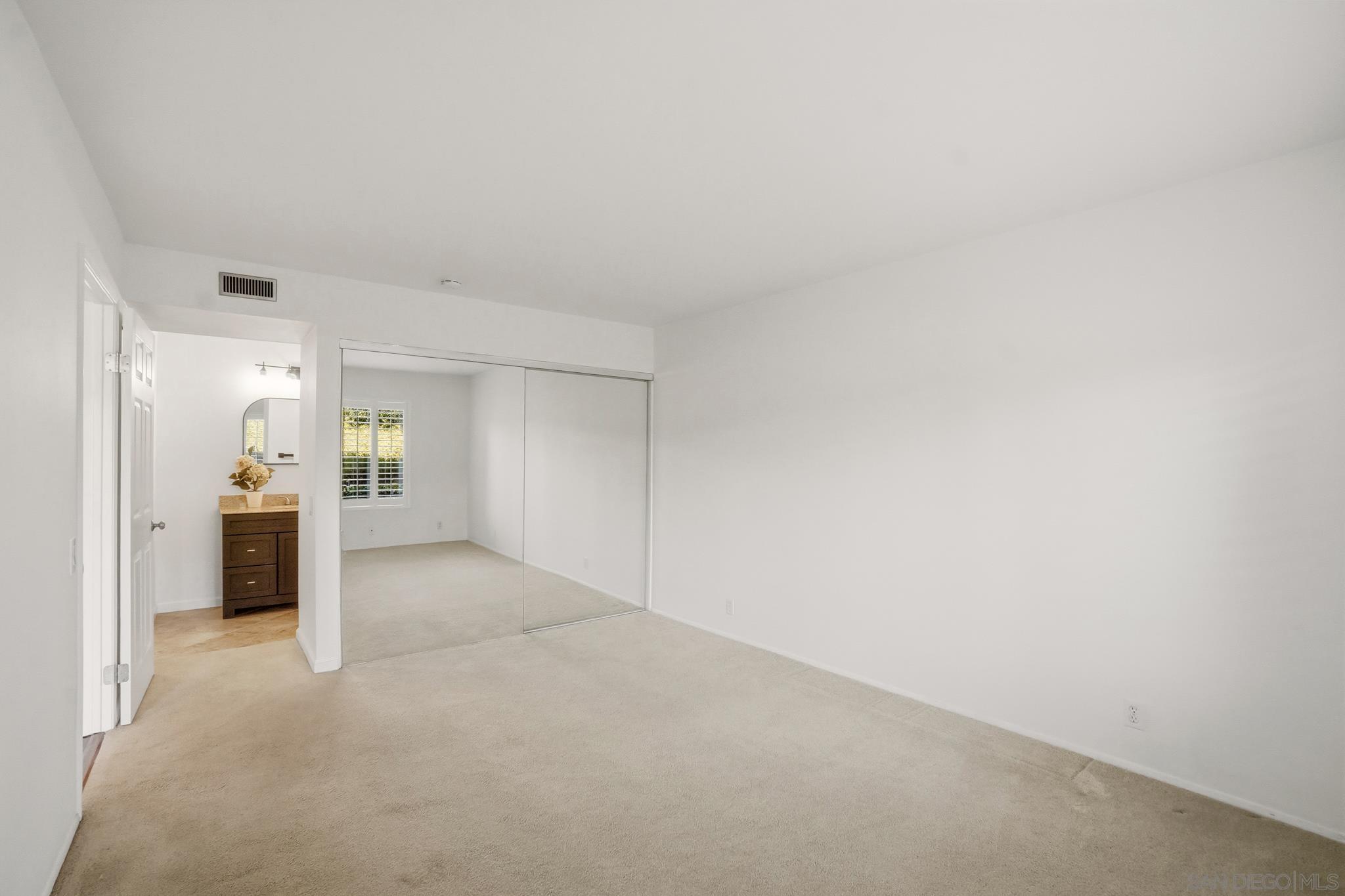 Detail Gallery Image 16 of 27 For 4040  Porte La Paz  #76,  San Diego,  CA 92122 - 2 Beds | 2 Baths