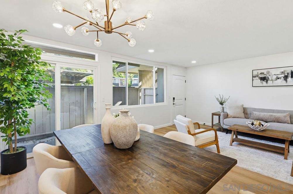 Detail Gallery Image 14 of 58 For 3116  Groton Way  #2,  San Diego,  CA 92110 - 3 Beds | 2 Baths