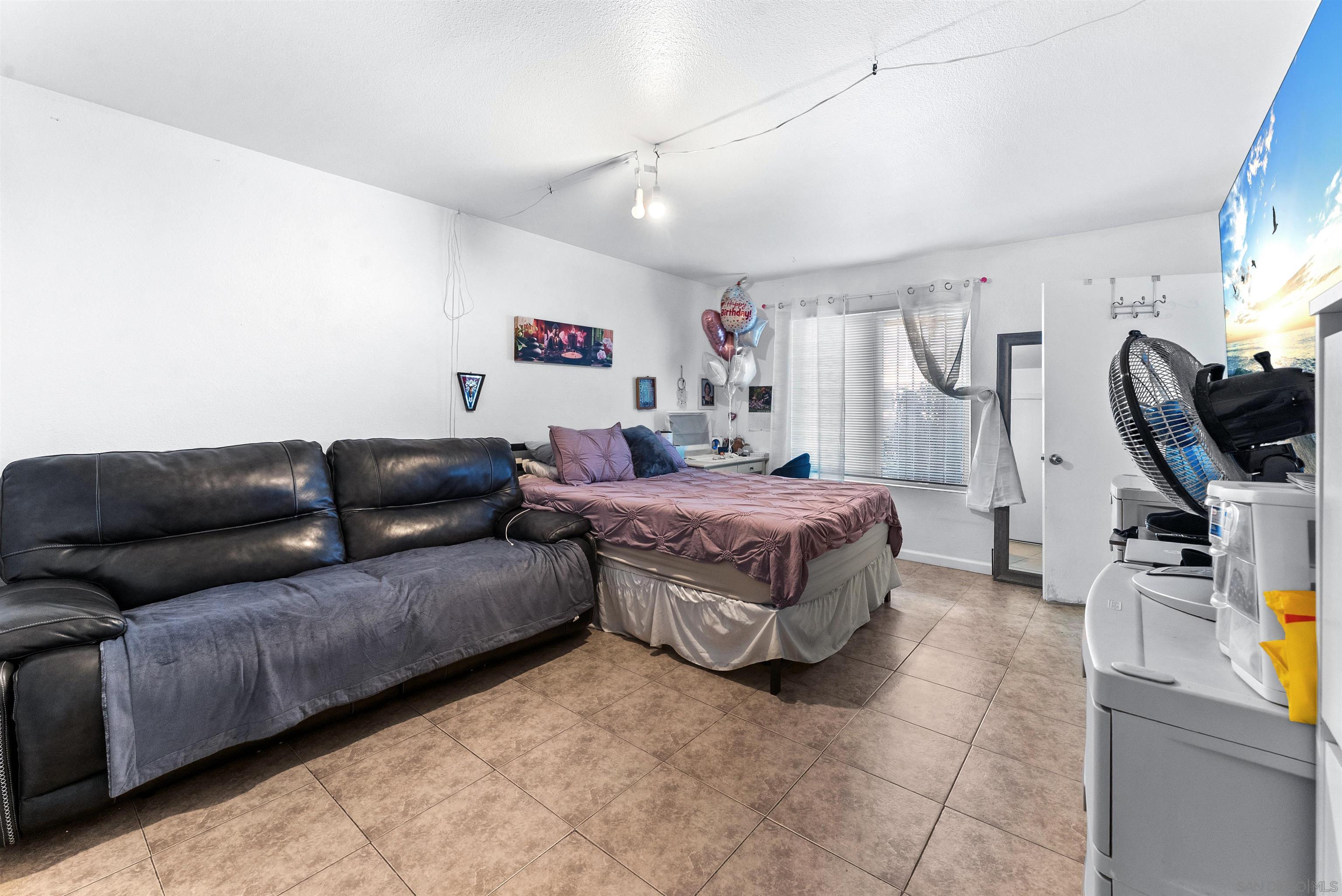 Detail Gallery Image 9 of 20 For 441  Tremont Street, Chula Vista,  CA 91911 - – Beds | – Baths