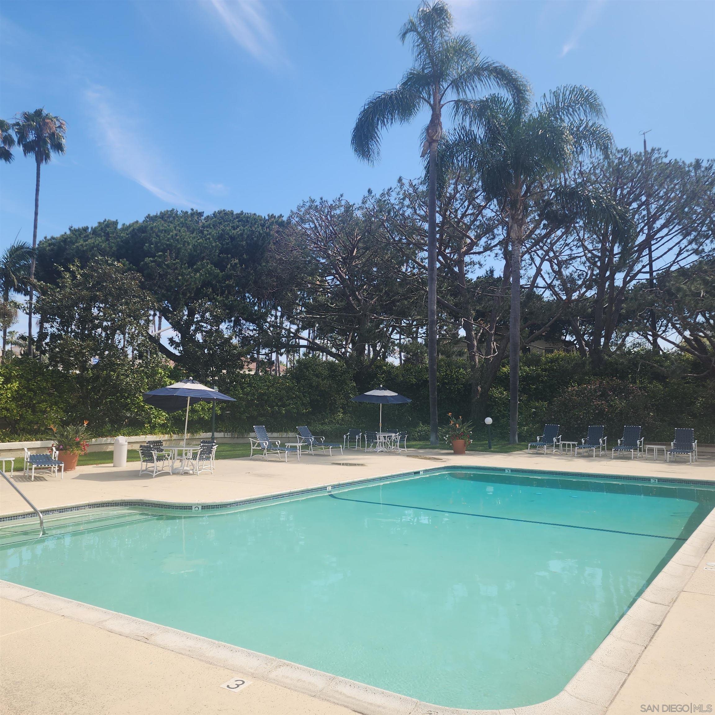 Detail Gallery Image 14 of 25 For 4050  Porte De Palmas  #26,  San Diego,  CA 92122 - 3 Beds | 2/1 Baths