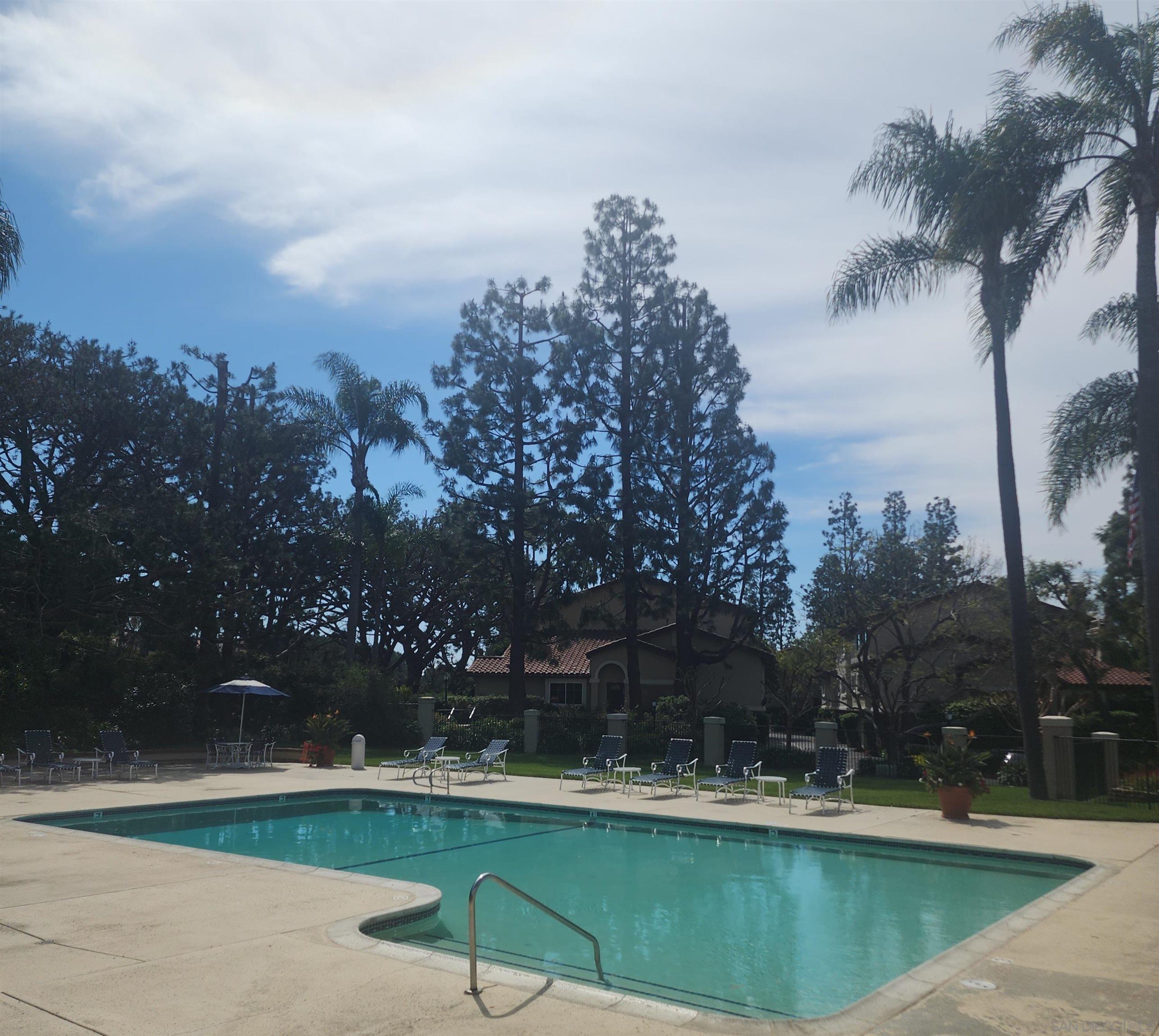 Detail Gallery Image 16 of 25 For 4050  Porte De Palmas  #26,  San Diego,  CA 92122 - 3 Beds | 2/1 Baths