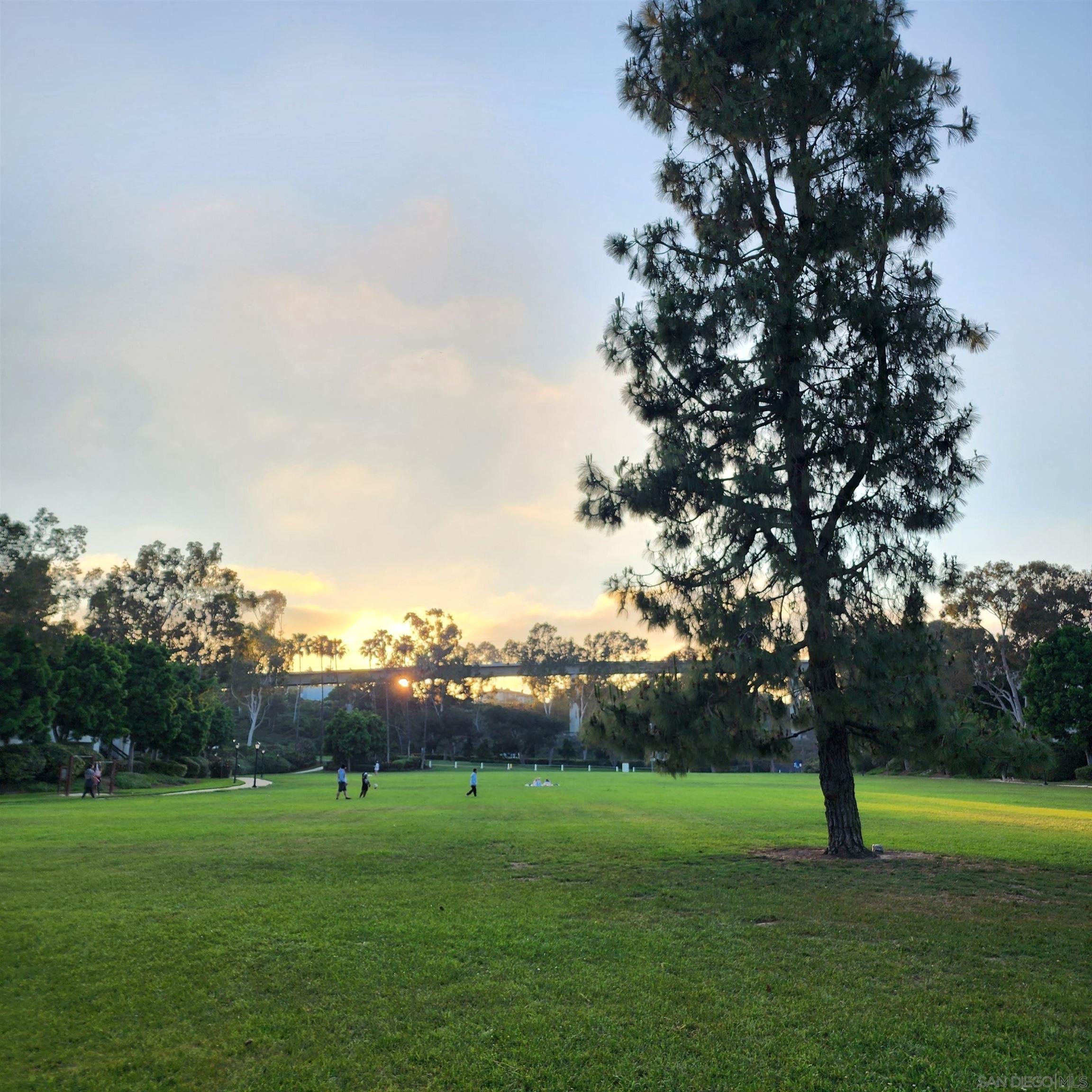 Detail Gallery Image 25 of 25 For 4050  Porte De Palmas  #26,  San Diego,  CA 92122 - 3 Beds | 2/1 Baths