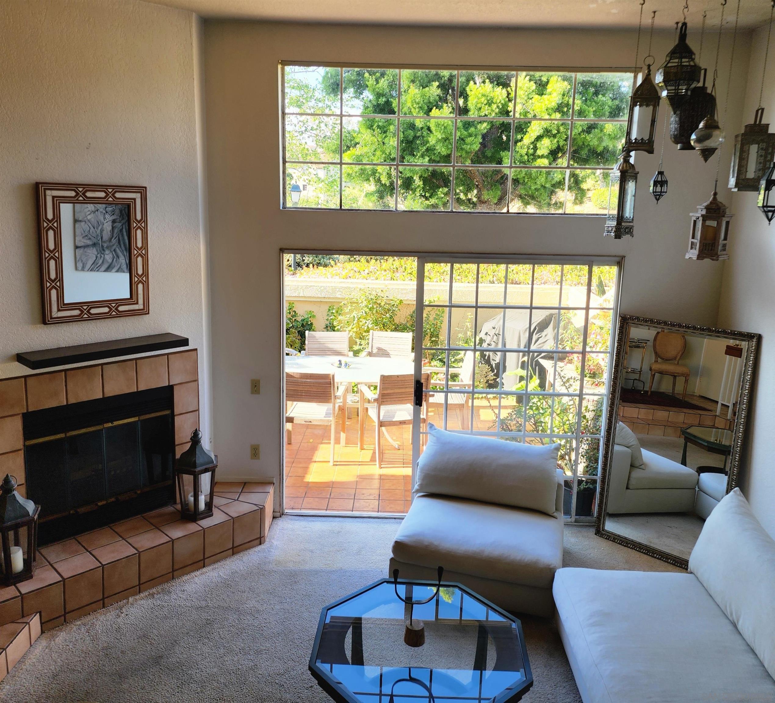 Detail Gallery Image 5 of 25 For 4050  Porte De Palmas  #26,  San Diego,  CA 92122 - 3 Beds | 2/1 Baths