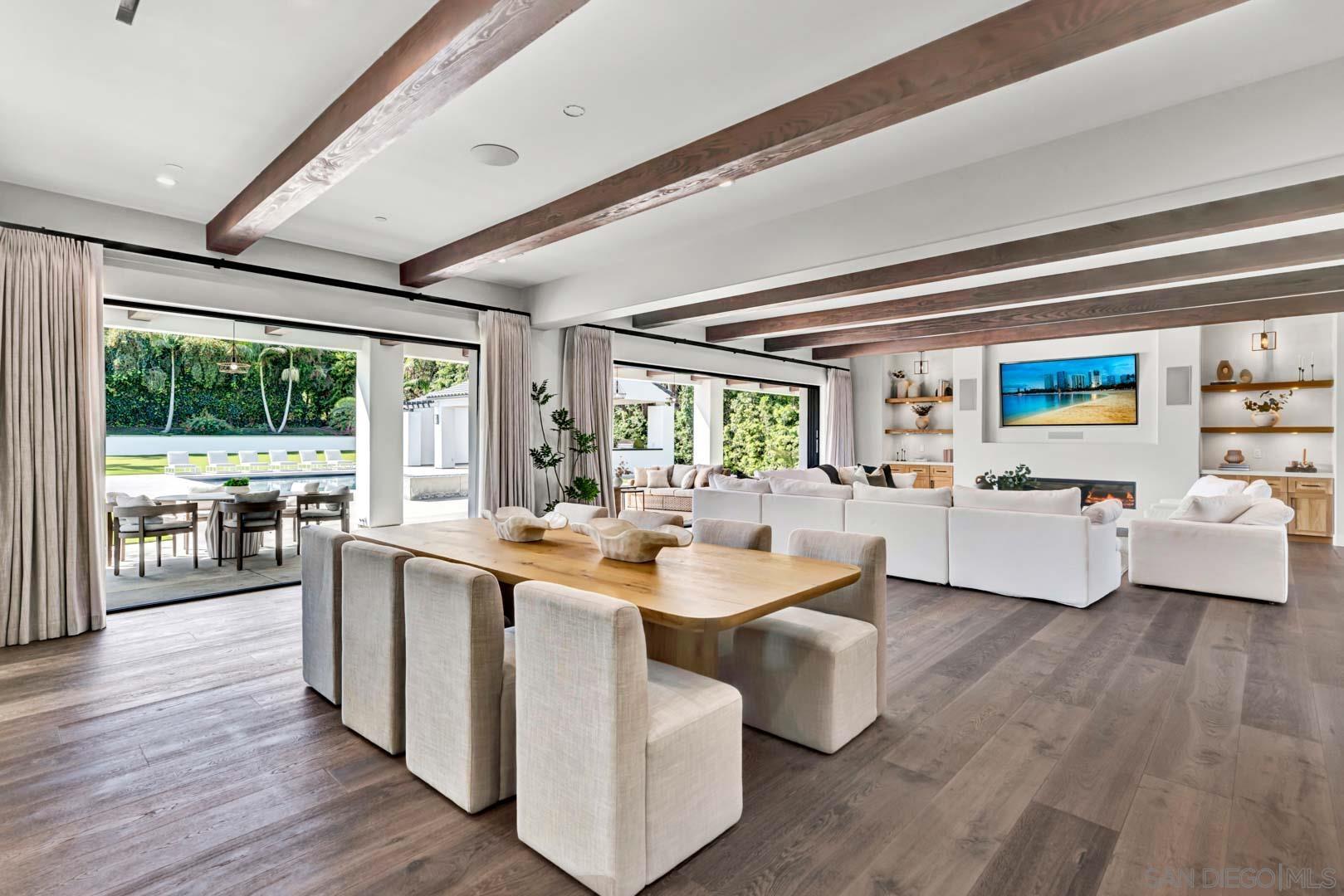 Detail Gallery Image 4 of 39 For 6344  La Pintura Dr, La Jolla,  CA 92037 - 6 Beds | 7/1 Baths