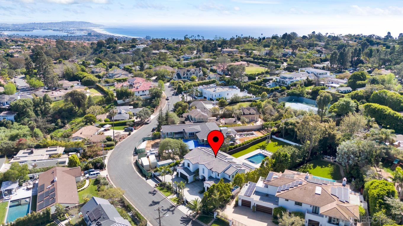 Detail Gallery Image 38 of 39 For 6344  La Pintura Dr, La Jolla,  CA 92037 - 6 Beds | 7/1 Baths