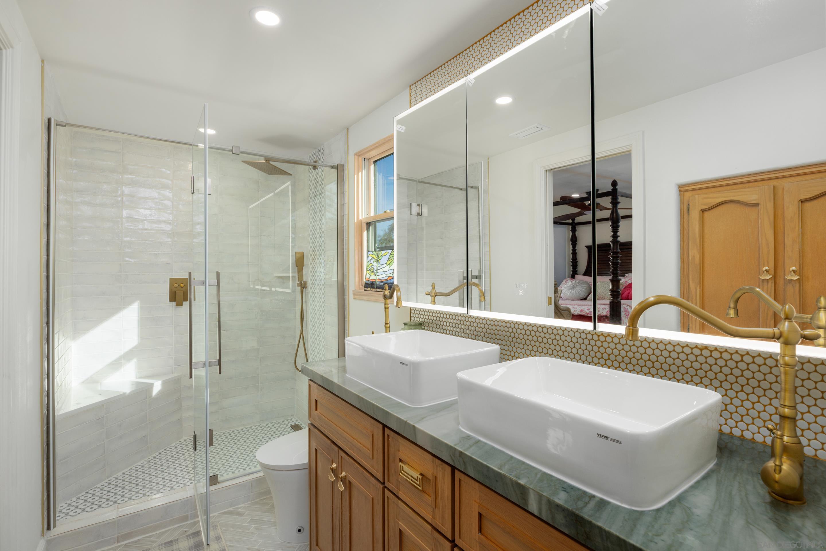 Detail Gallery Image 23 of 32 For 331  Alameda Blvd, Coronado,  CA 92118 - 7 Beds | 3/2 Baths