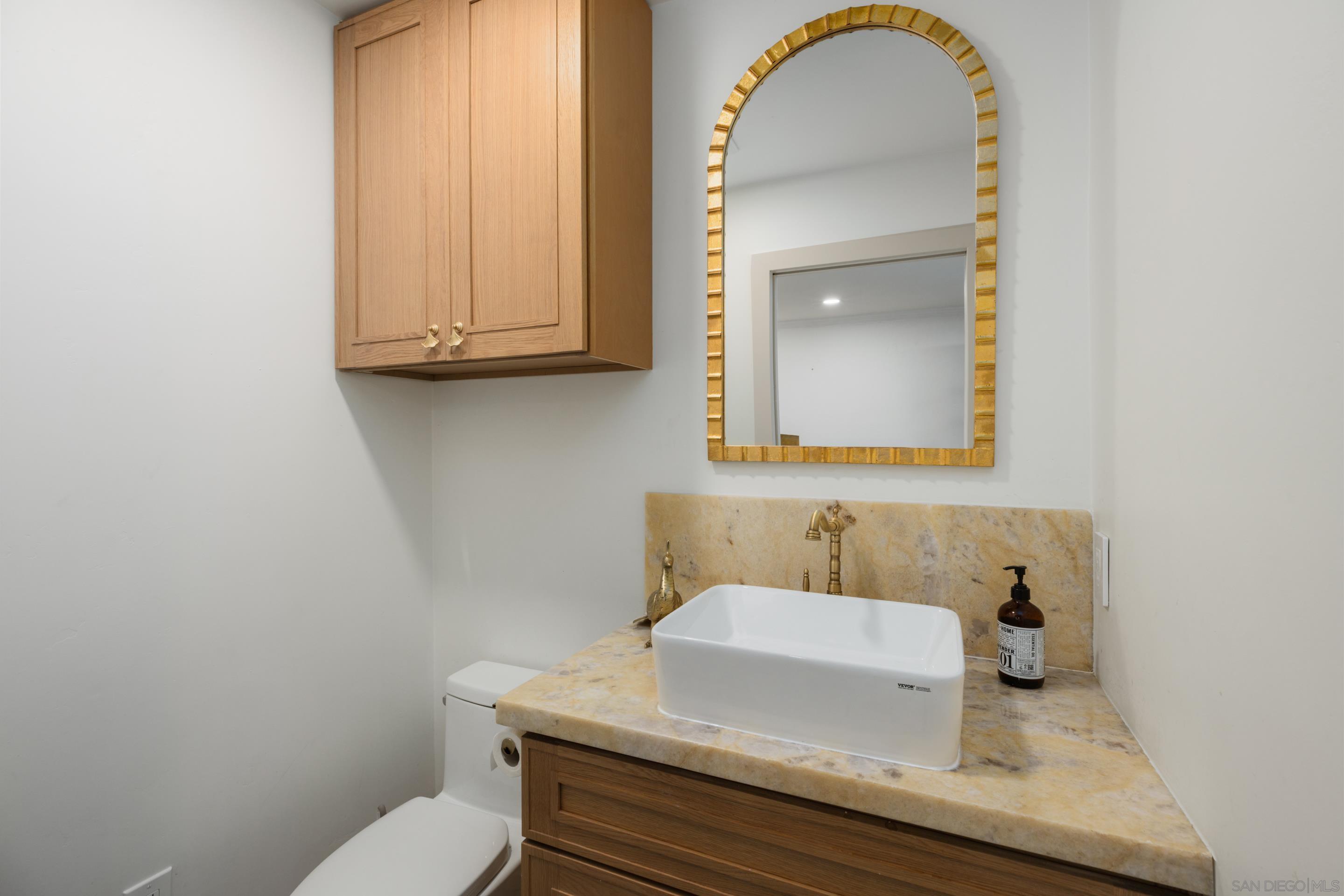 Detail Gallery Image 25 of 32 For 331  Alameda Blvd, Coronado,  CA 92118 - 7 Beds | 3/2 Baths