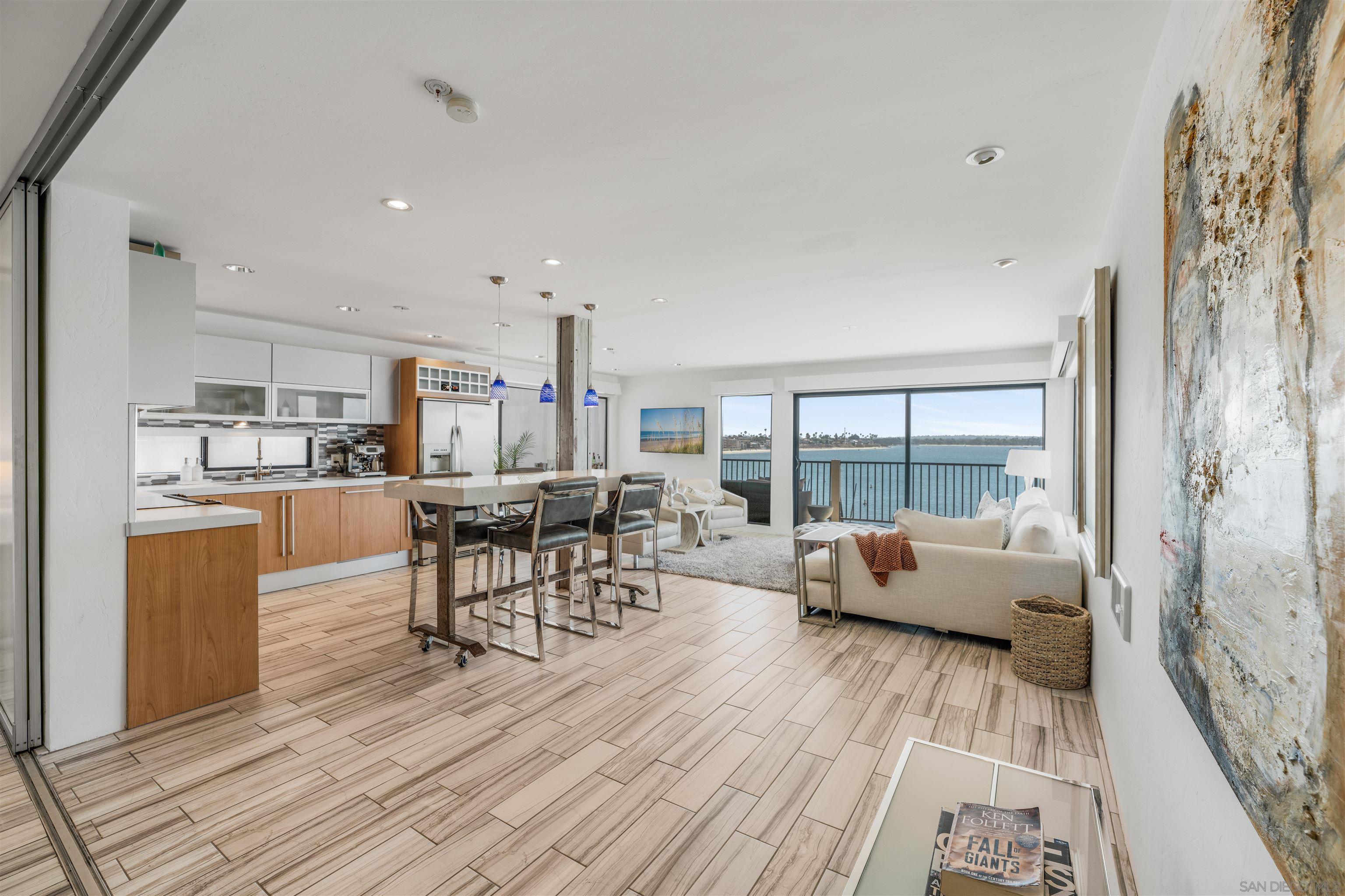 Front Image Thumbnail for SD260006802