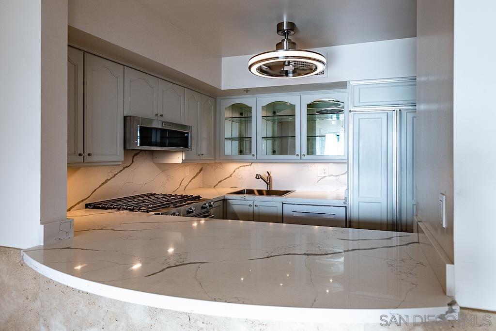 Detail Gallery Image 11 of 41 For 500 W Harbor Dr  720, San Diego,  CA 92101 - 2 Beds | 2 Baths