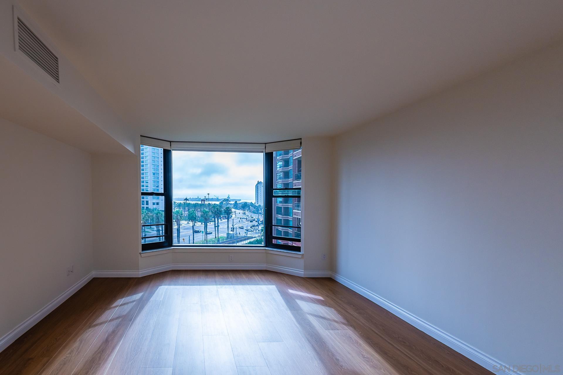 Detail Gallery Image 16 of 41 For 500 W Harbor Dr  720, San Diego,  CA 92101 - 2 Beds | 2 Baths