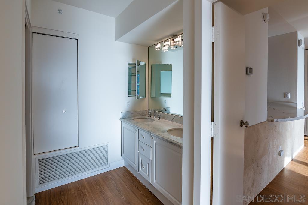 Detail Gallery Image 19 of 41 For 500 W Harbor Dr  720, San Diego,  CA 92101 - 2 Beds | 2 Baths