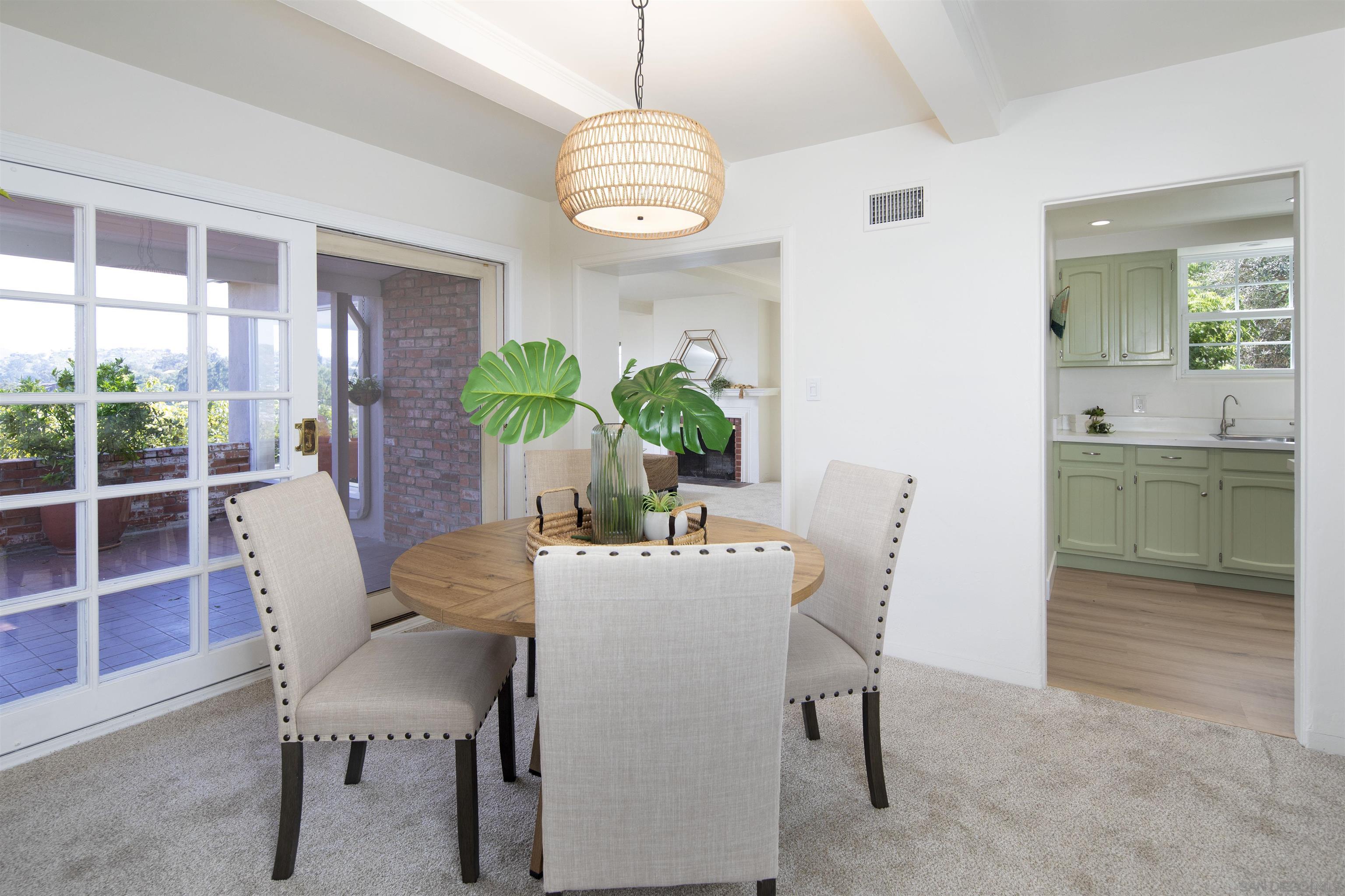 Detail Gallery Image 8 of 75 For 1820  Grove Road, El Cajon,  CA 92020 - 4 Beds | 3 Baths