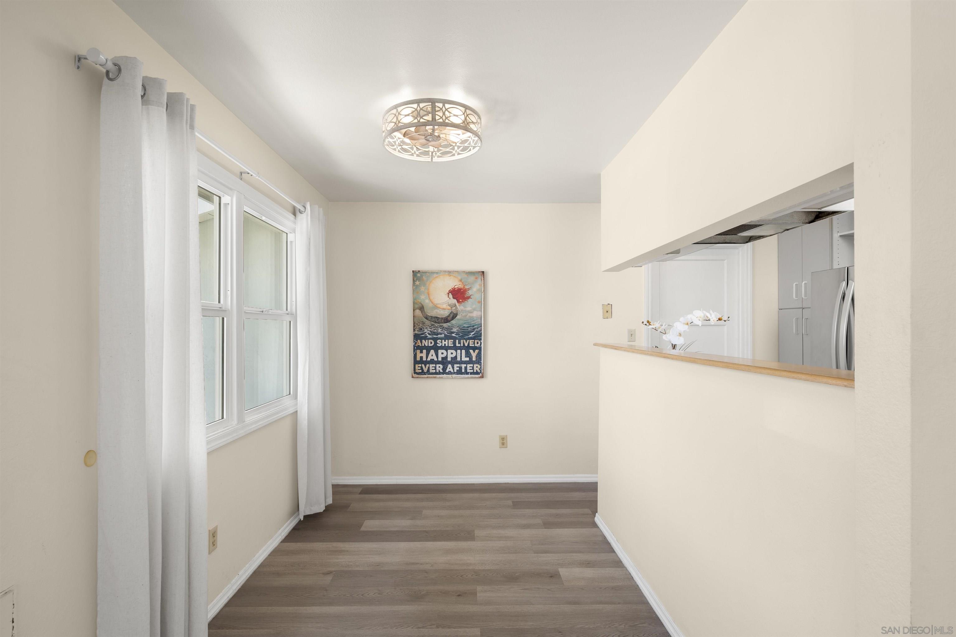 Detail Gallery Image 12 of 35 For 2762  Ridge View Drive, San Diego,  CA 92105 - 2 Beds | 1 Baths