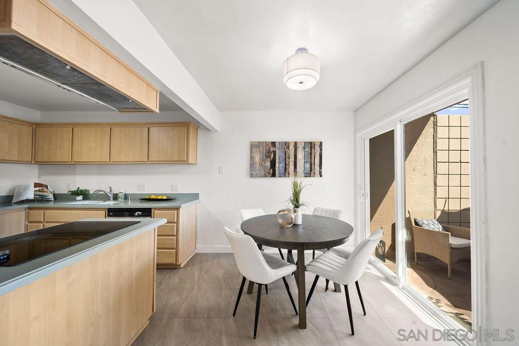 Detail Gallery Image 6 of 29 For 1250 E Madison Ave   #C,  El Cajon,  CA 92021 - 2 Beds | 2 Baths