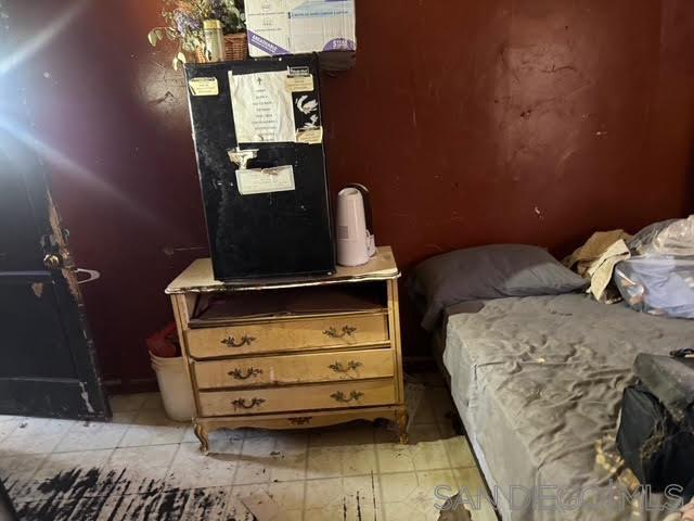 Detail Gallery Image 5 of 7 For 5535  Trinidad Way, San Diego,  CA 92114 - 4 Beds | 2/1 Baths