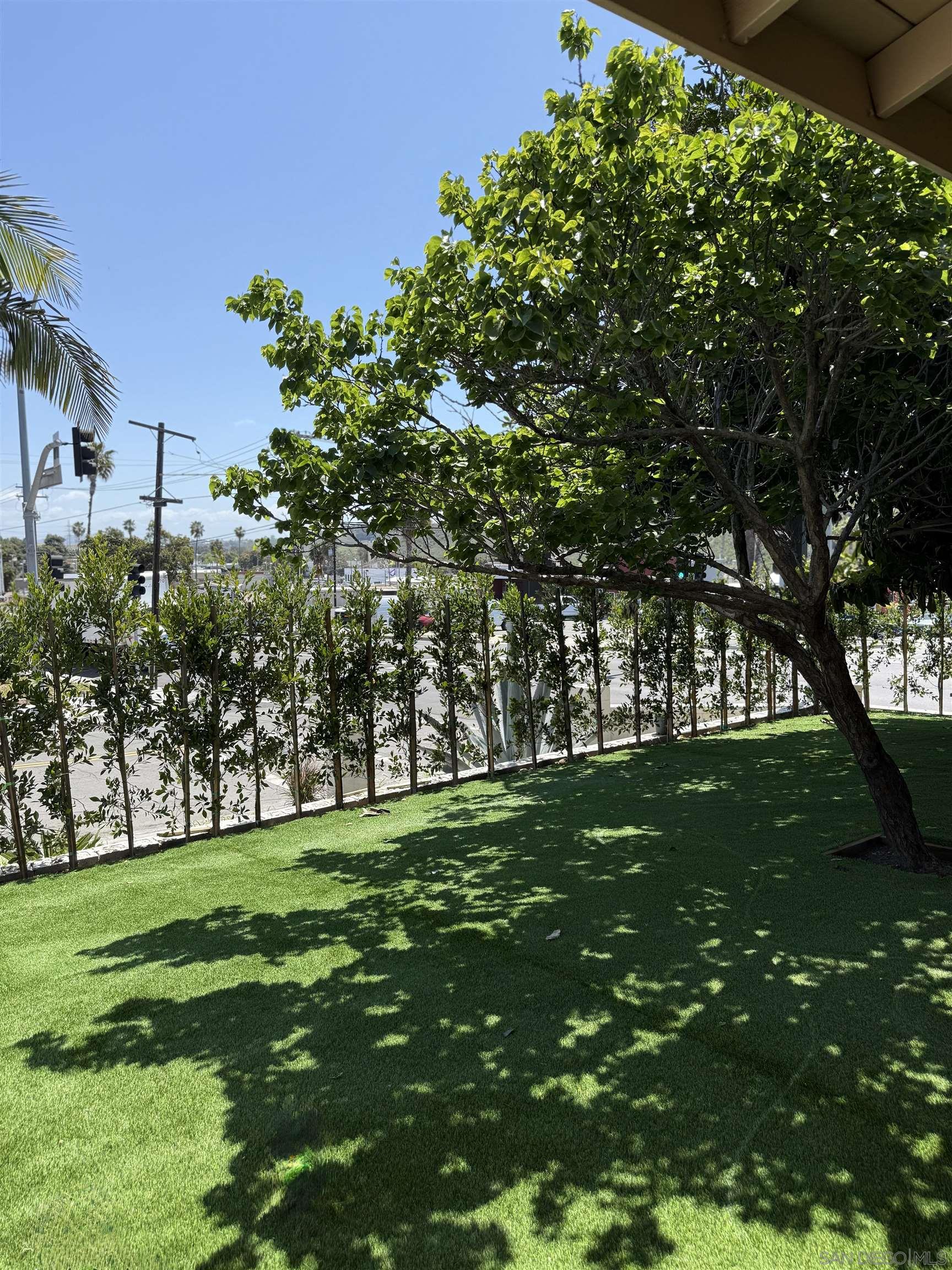 Detail Gallery Image 20 of 36 For 519  Camelot Dr, Oceanside,  CA 92054 - – Beds | – Baths