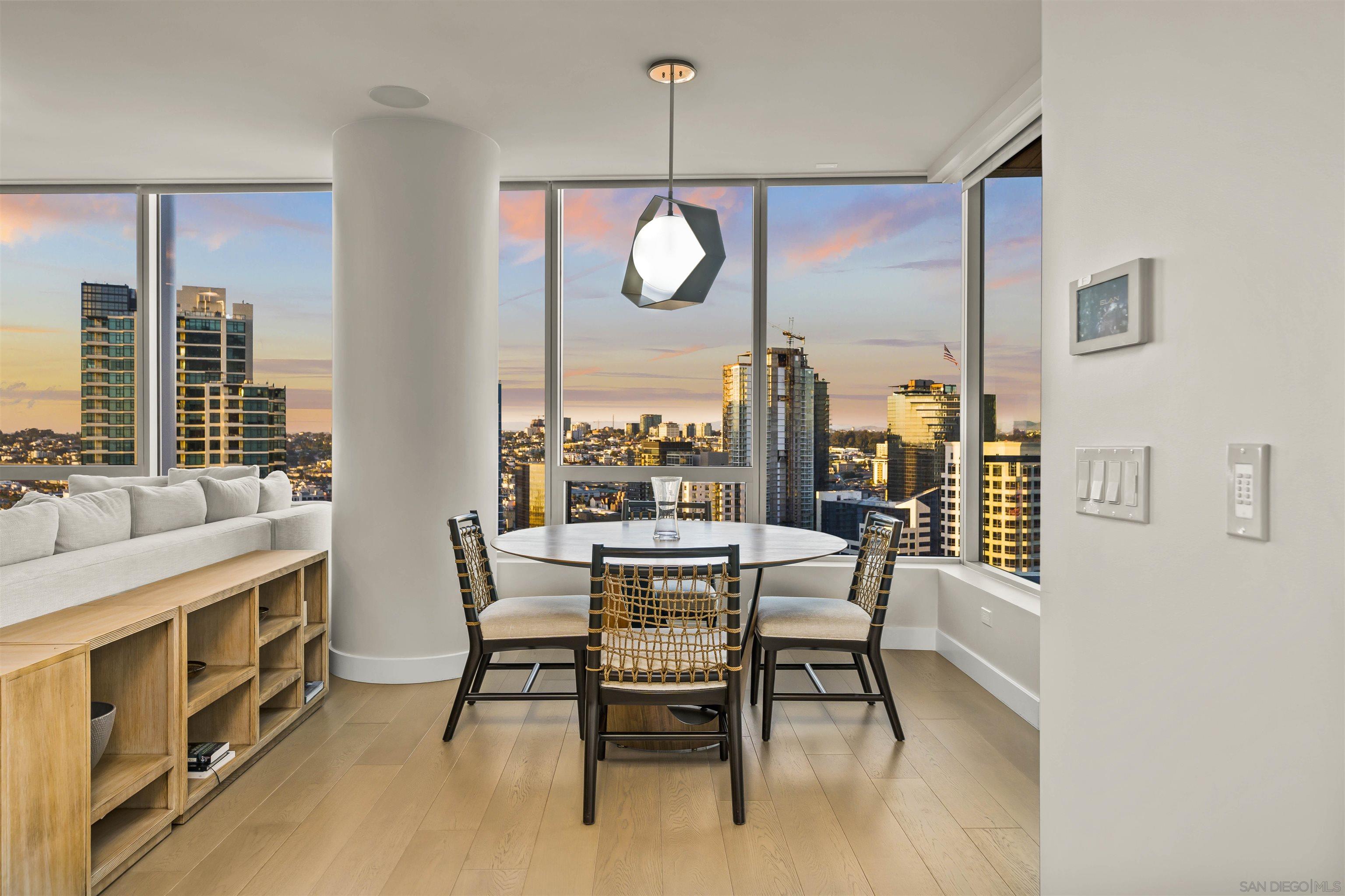 Detail Gallery Image 13 of 52 For 888 W E  3006, San Diego,  CA 92101 - 2 Beds | 2 Baths