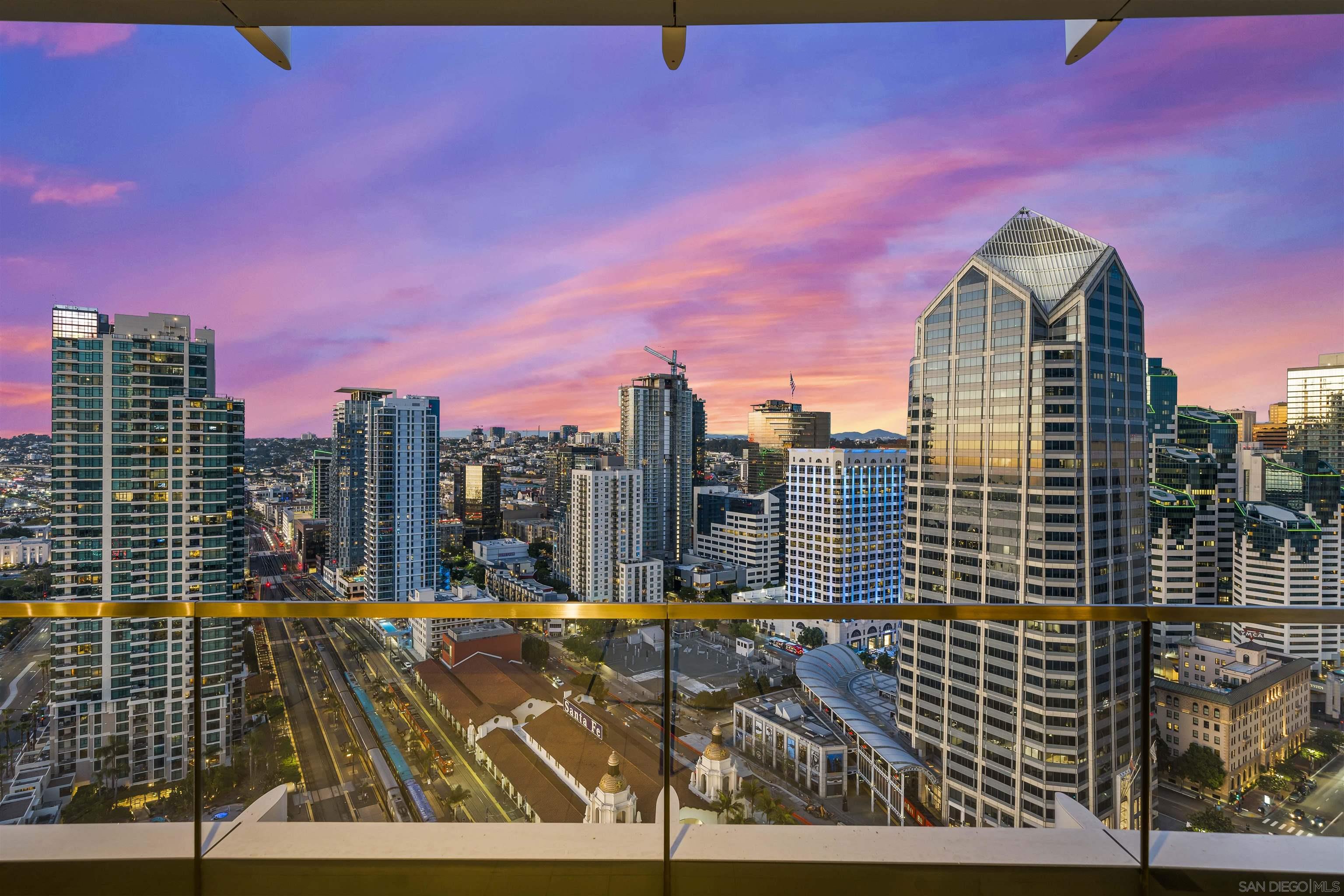 Detail Gallery Image 18 of 52 For 888 W E  3006, San Diego,  CA 92101 - 2 Beds | 2 Baths