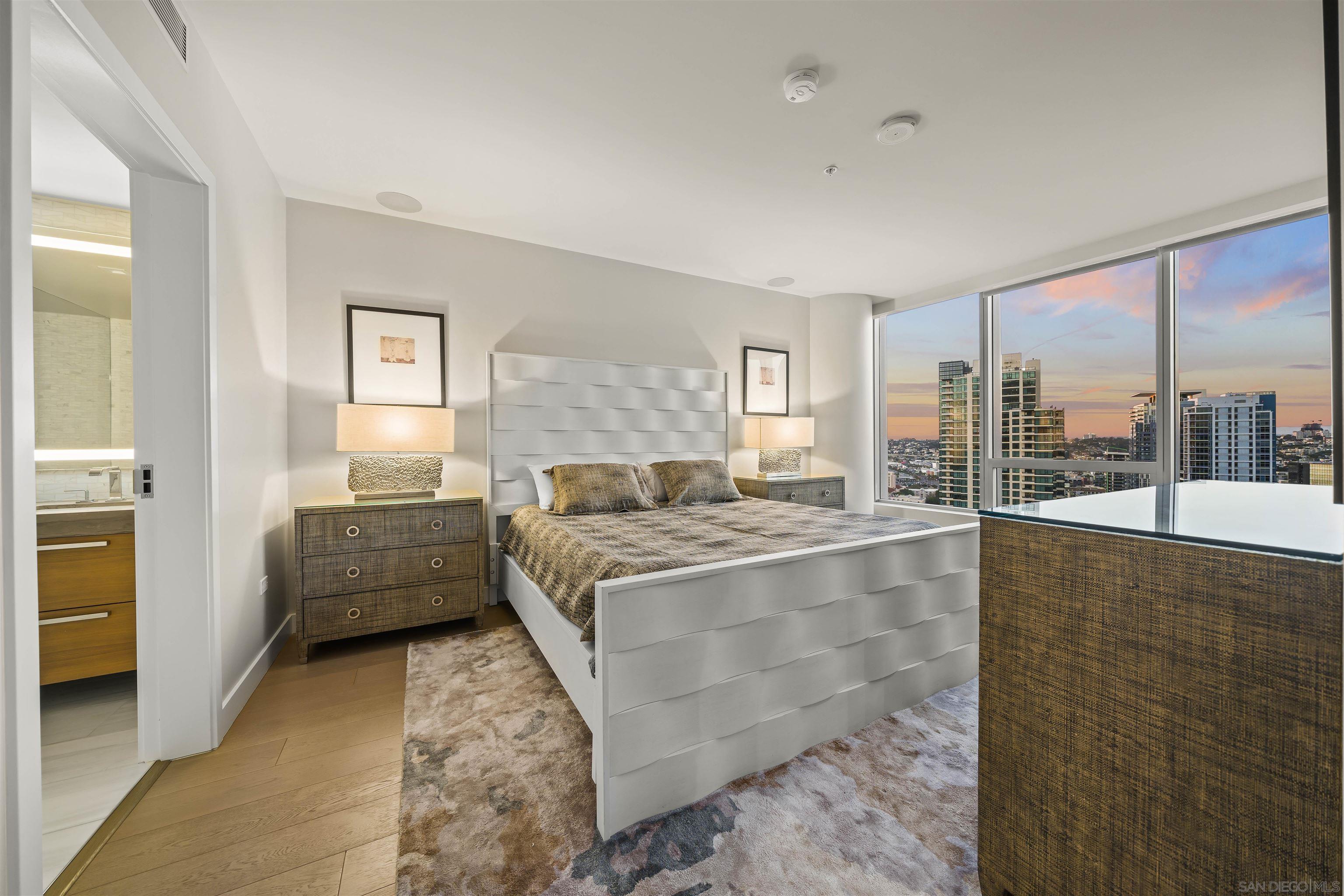 Detail Gallery Image 19 of 52 For 888 W E  3006, San Diego,  CA 92101 - 2 Beds | 2 Baths