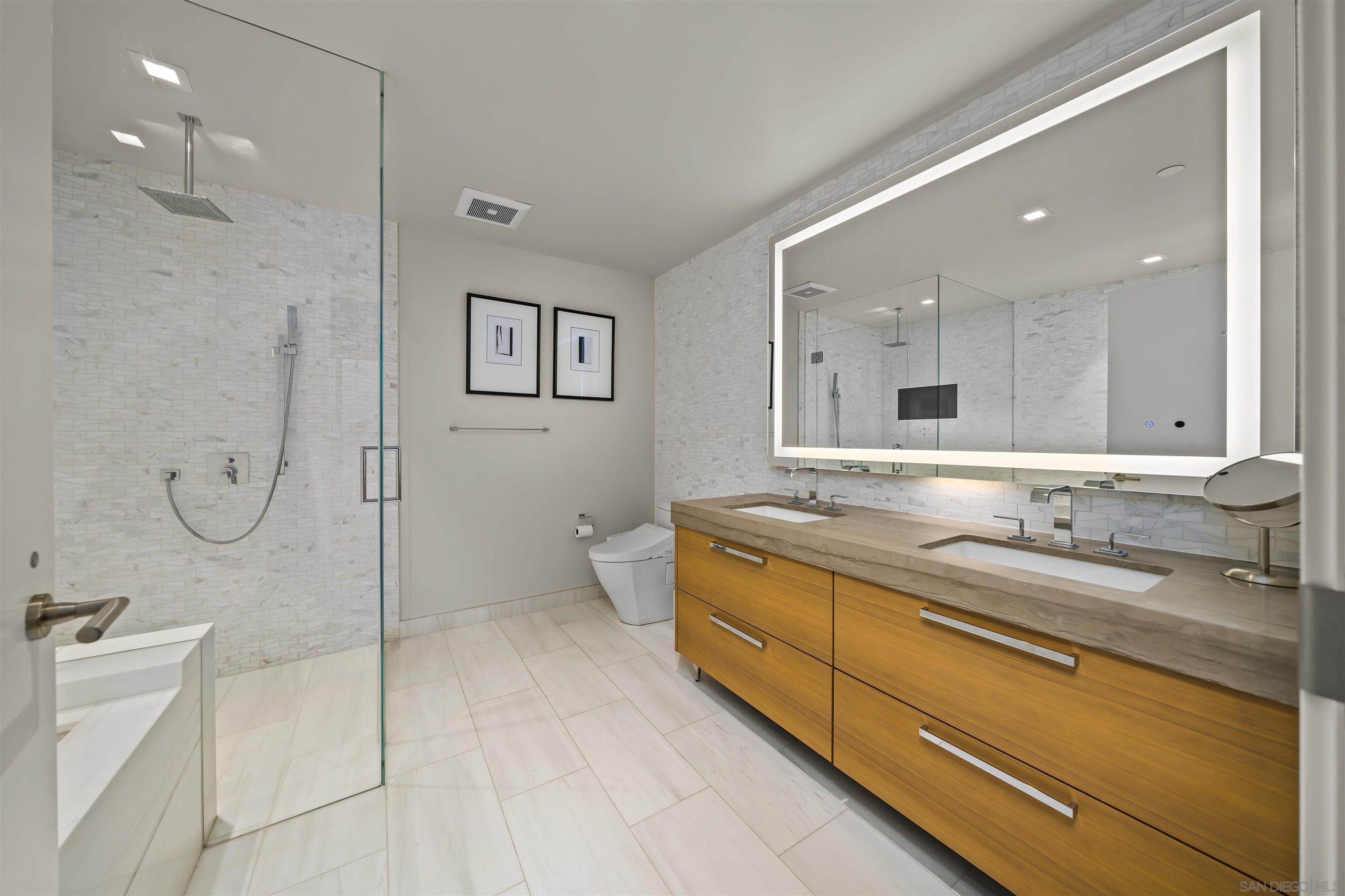 Detail Gallery Image 23 of 52 For 888 W E  3006, San Diego,  CA 92101 - 2 Beds | 2 Baths