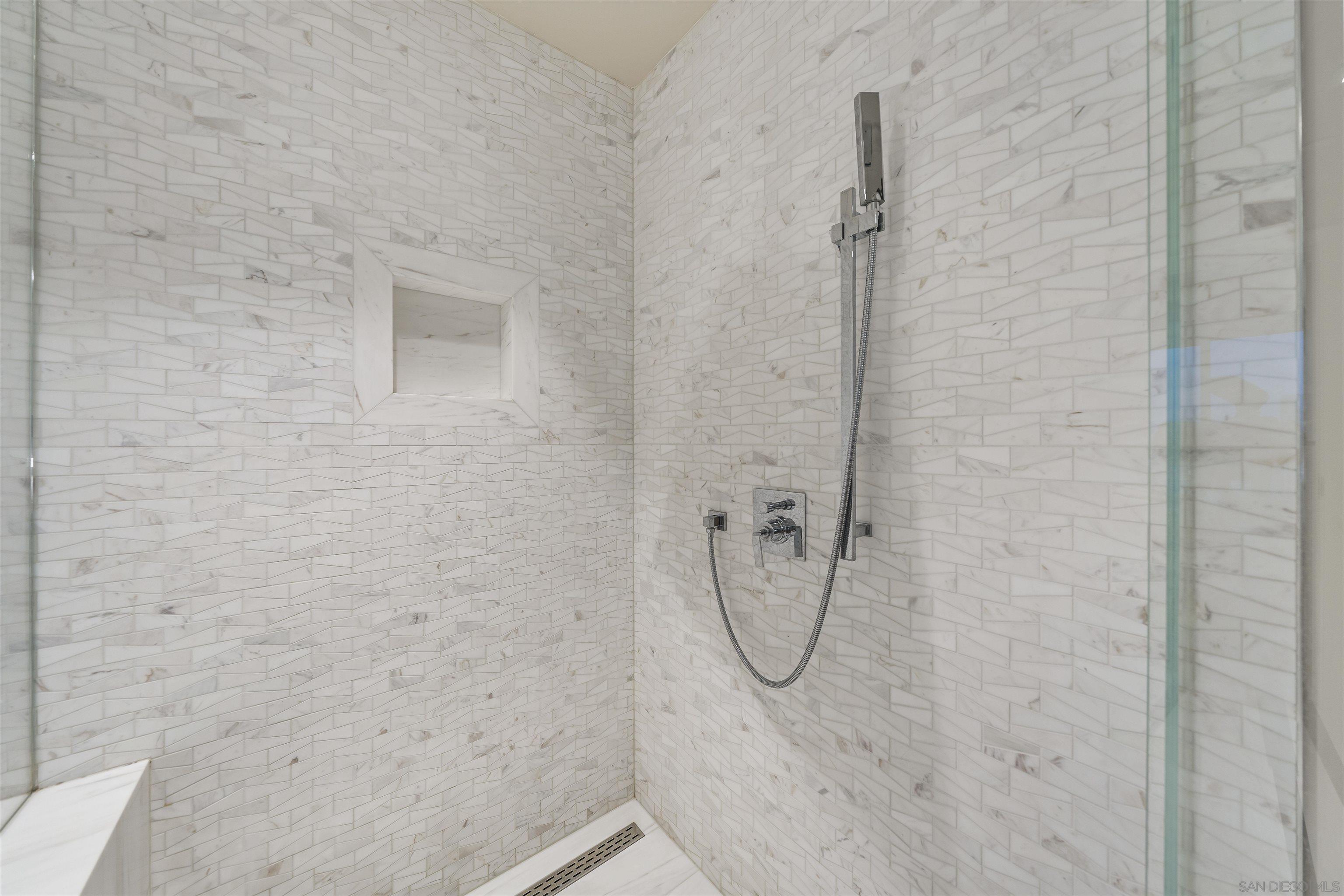 Detail Gallery Image 24 of 52 For 888 W E  3006, San Diego,  CA 92101 - 2 Beds | 2 Baths