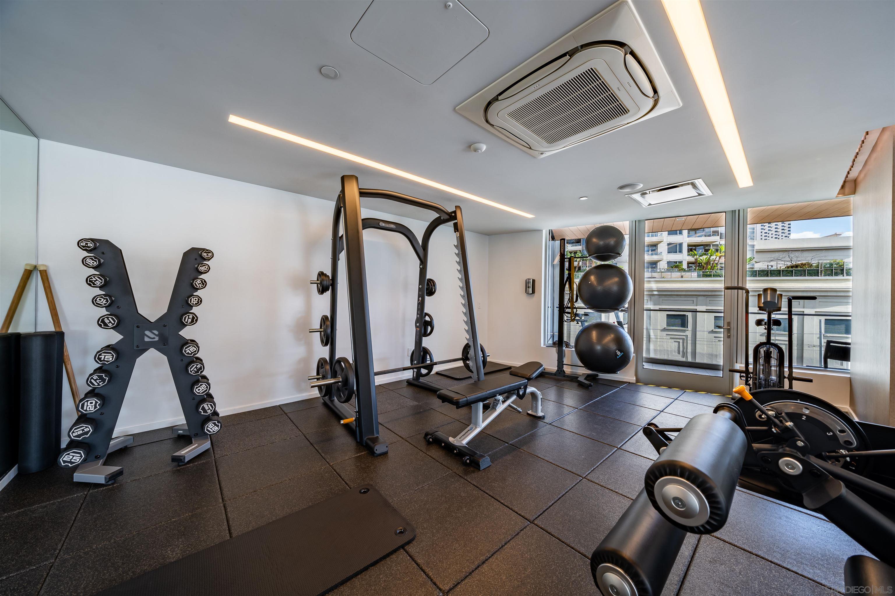 Detail Gallery Image 44 of 52 For 888 W E  3006, San Diego,  CA 92101 - 2 Beds | 2 Baths