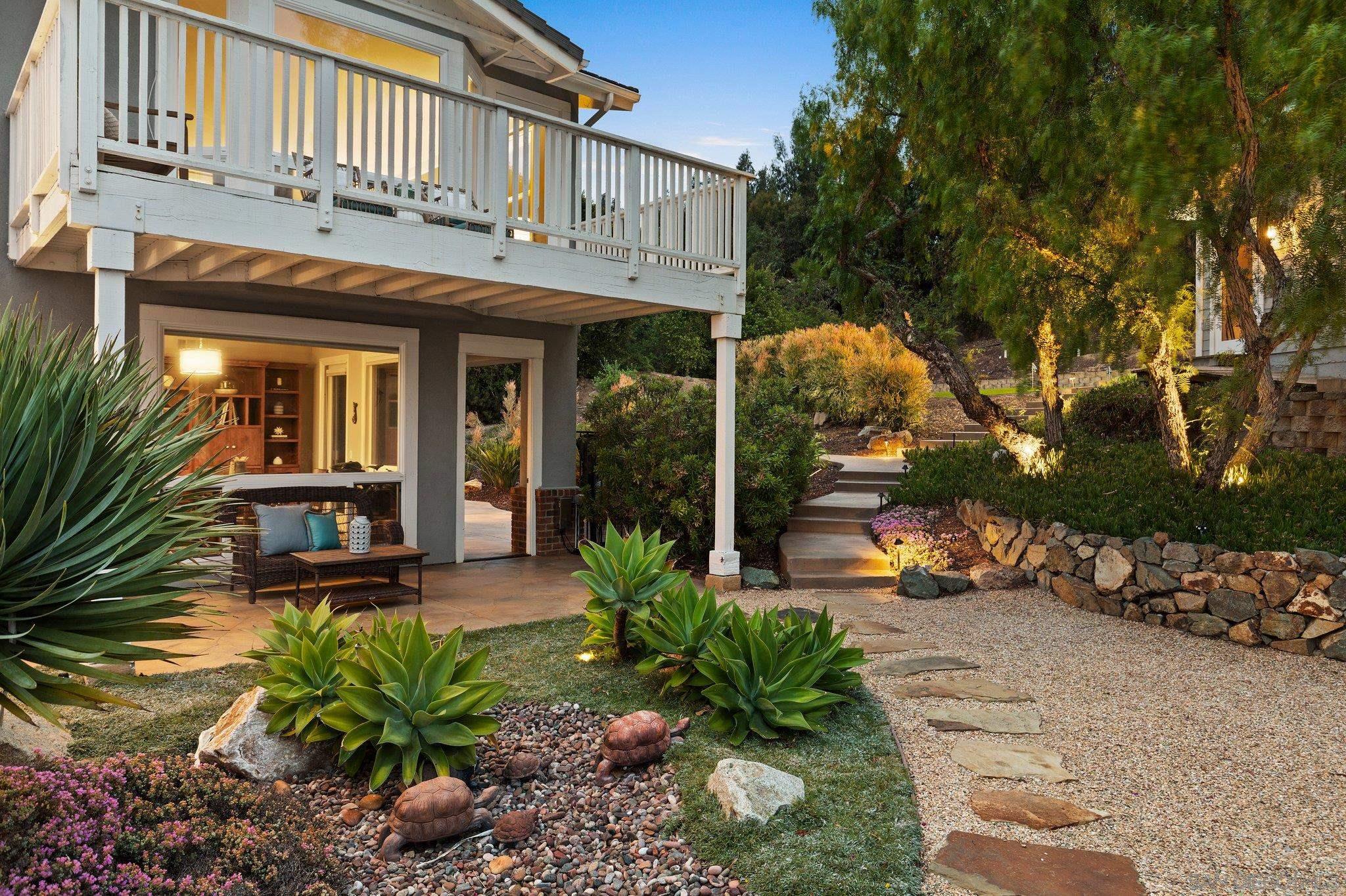 Detail Gallery Image 47 of 68 For 521  Latigo Row, Encinitas,  CA 92024 - 5 Beds | 4/1 Baths