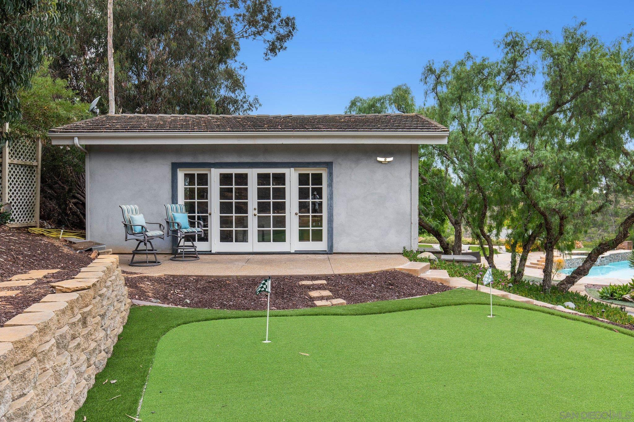 Detail Gallery Image 50 of 68 For 521  Latigo Row, Encinitas,  CA 92024 - 5 Beds | 4/1 Baths
