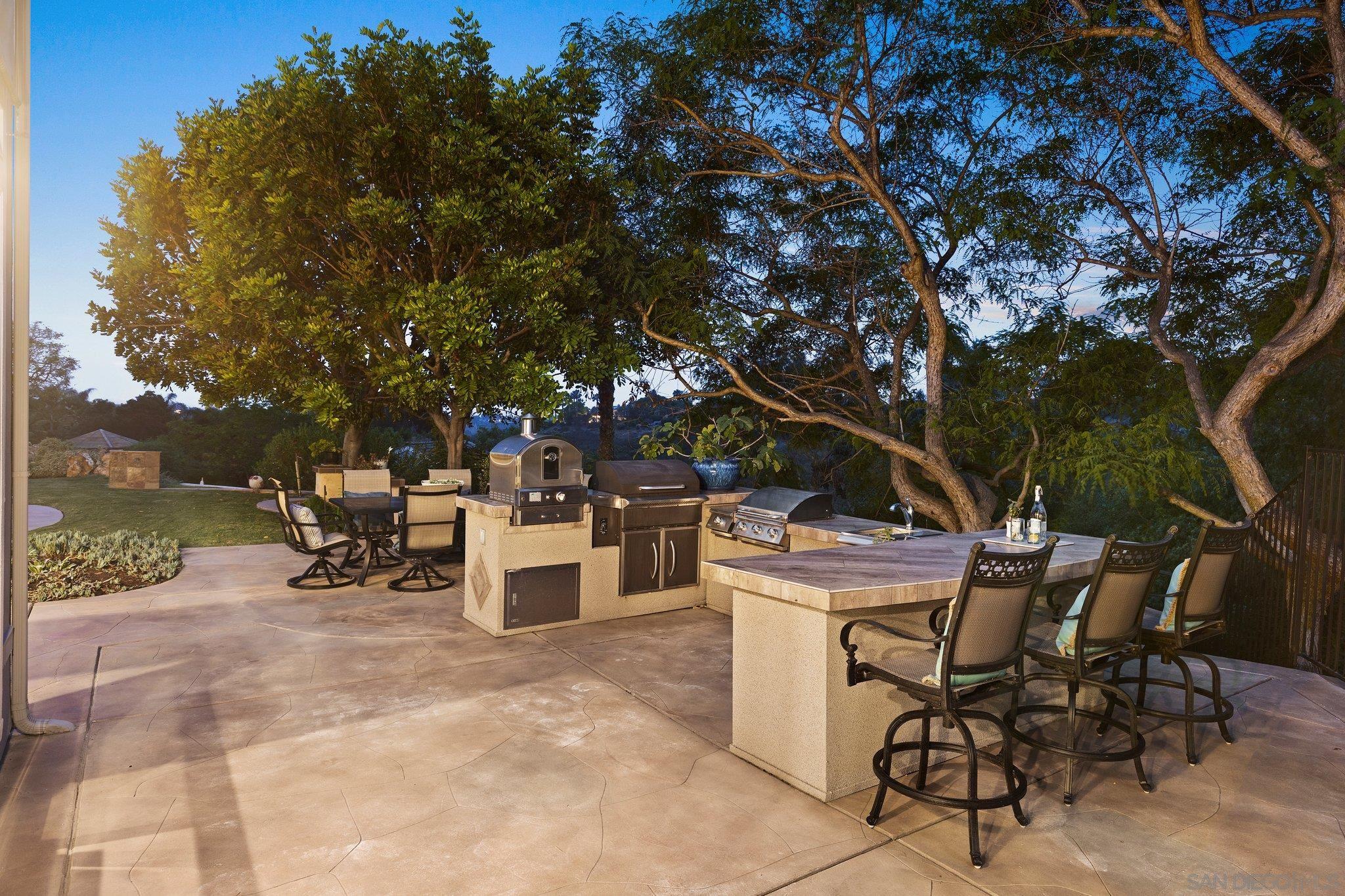 Detail Gallery Image 58 of 68 For 521  Latigo Row, Encinitas,  CA 92024 - 5 Beds | 4/1 Baths