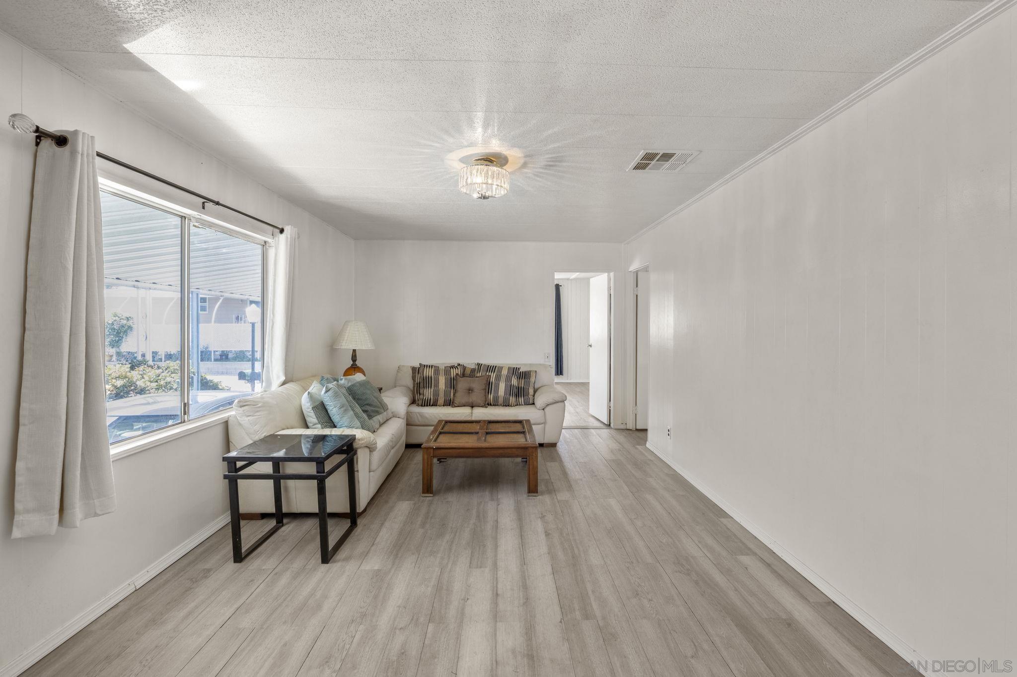 Detail Gallery Image 12 of 29 For 3535  Linda Vista Dr  Spc 29, San Marcos,  CA 92078 - 2 Beds | 2 Baths